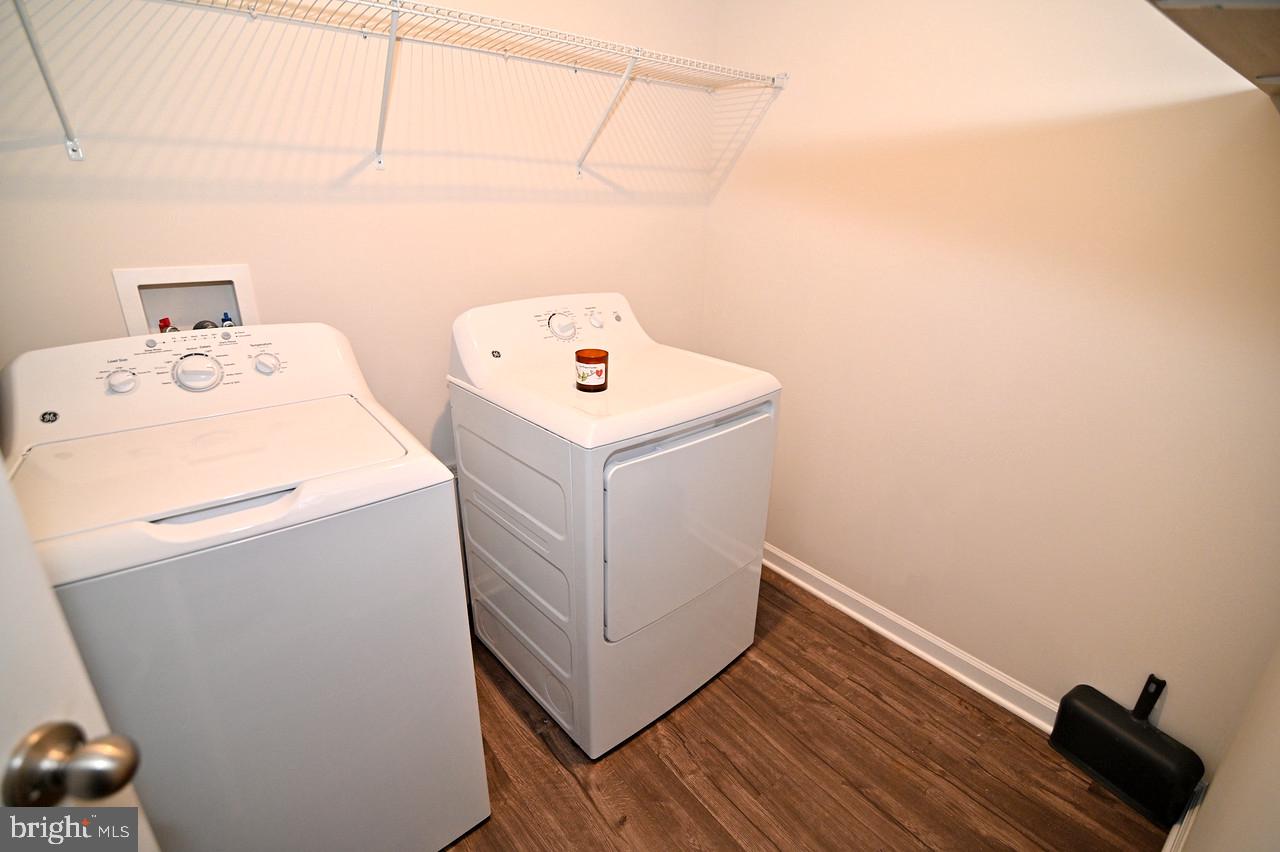 WILLOW WOODS - Residential