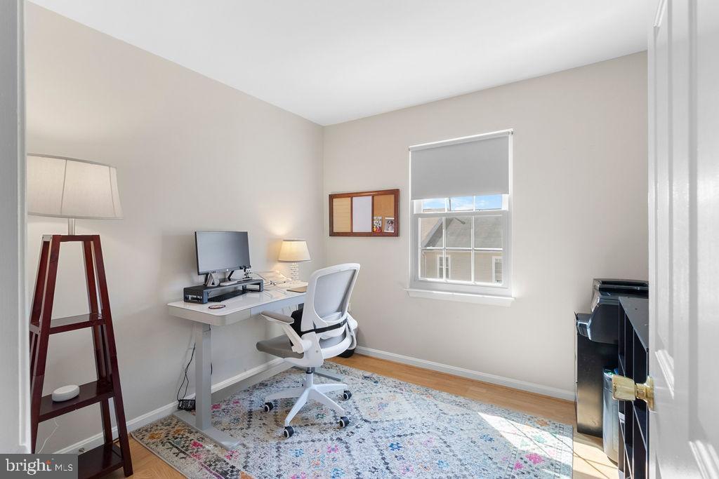 CLIFTON TOWNES - Residential Lease