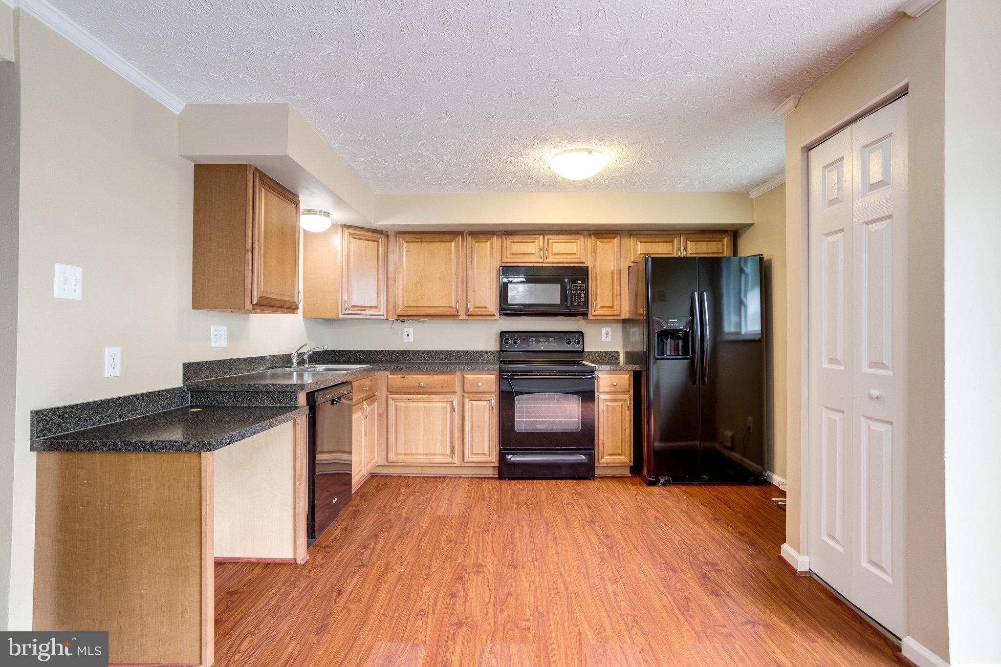 GLENWOOD MANOR - Residential