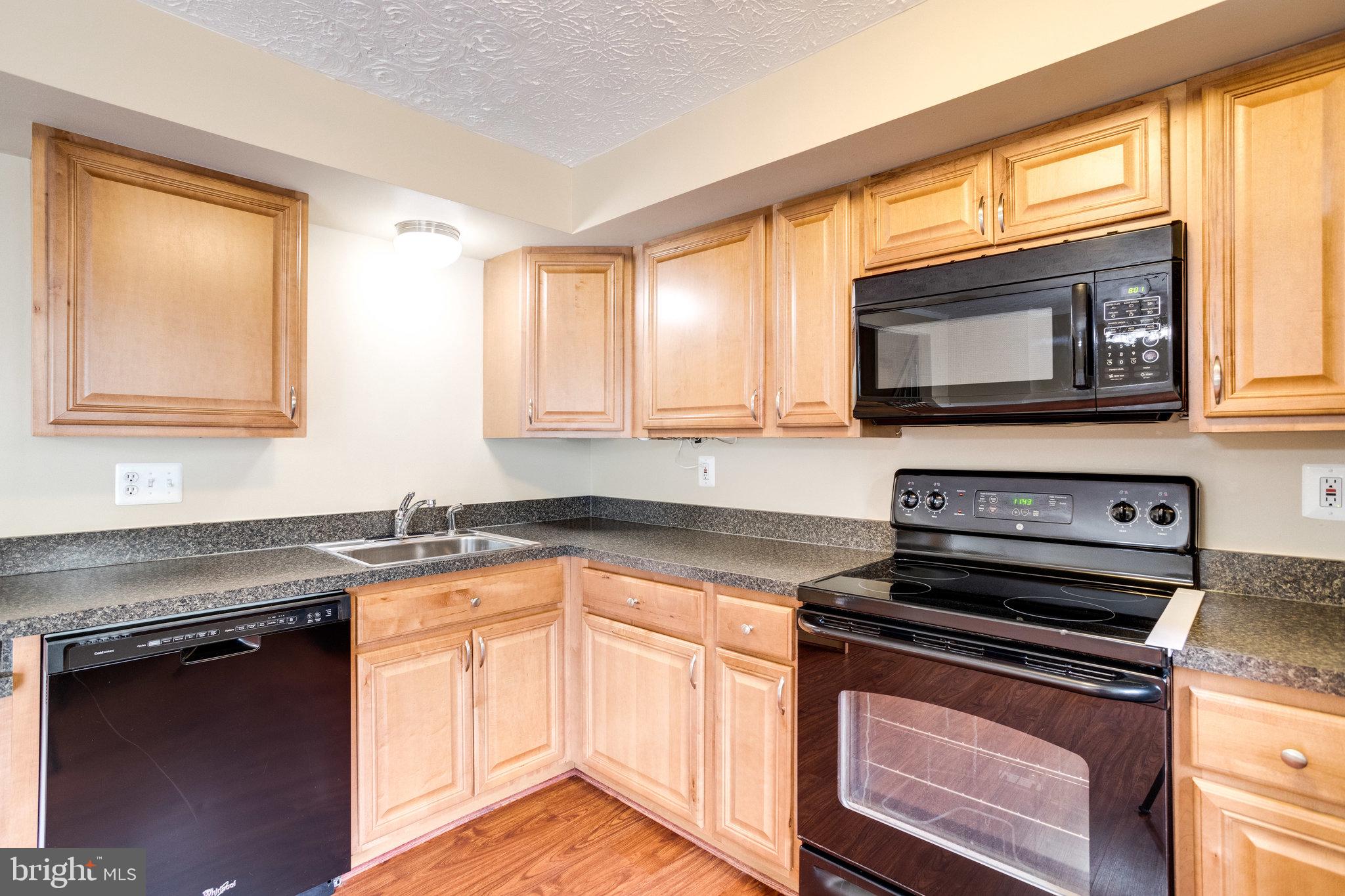 GLENWOOD MANOR - Residential