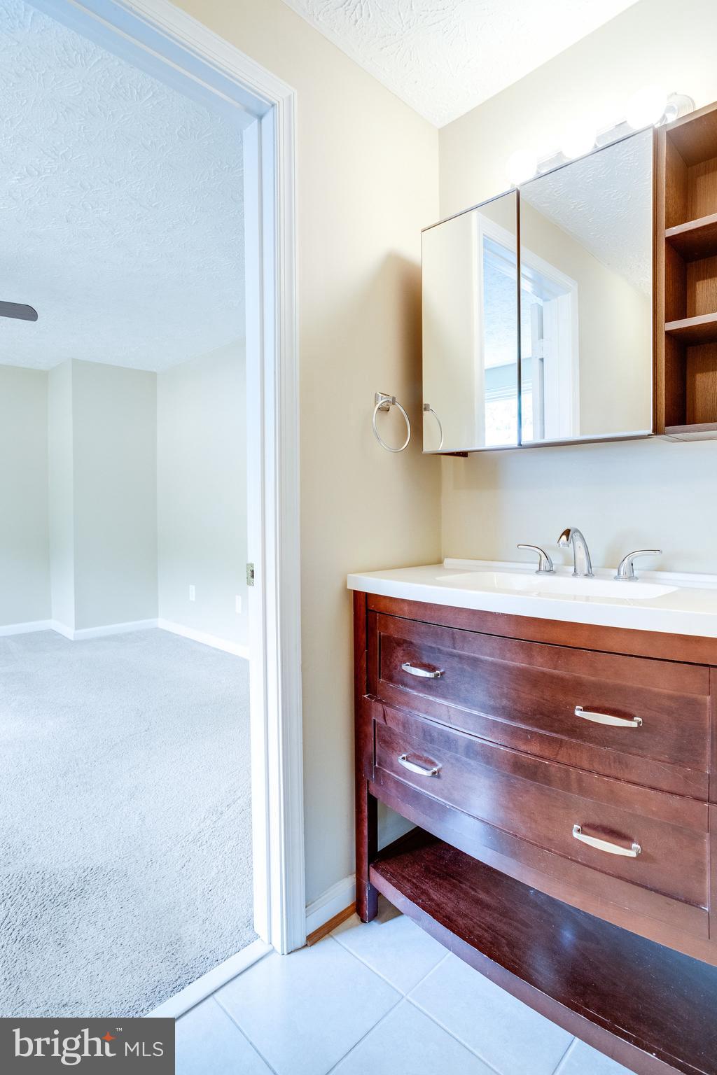 GLENWOOD MANOR - Residential