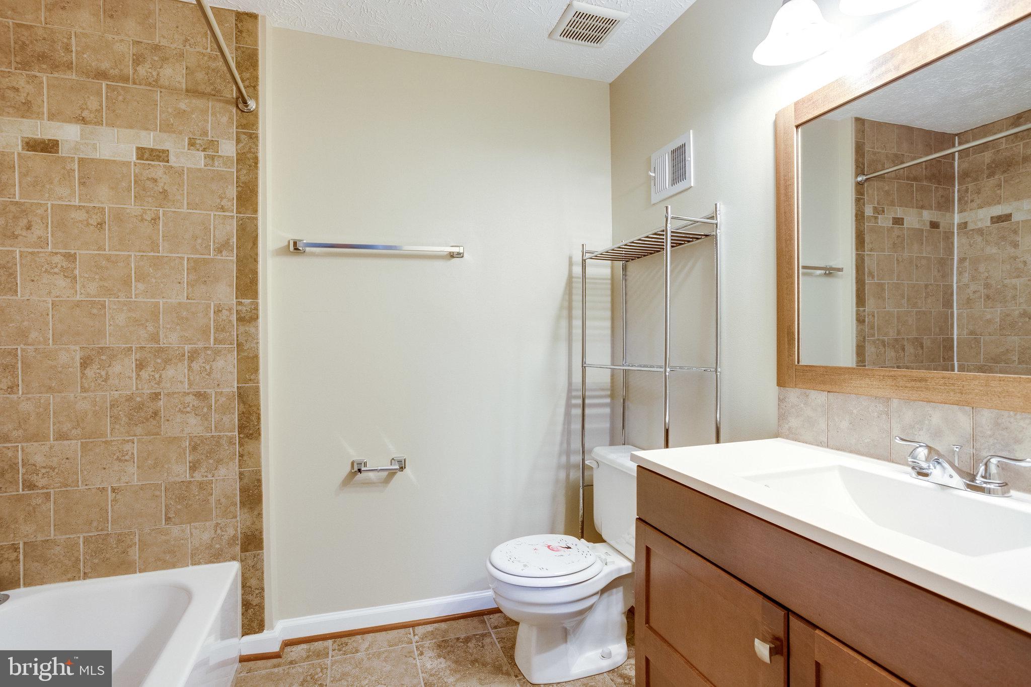 GLENWOOD MANOR - Residential