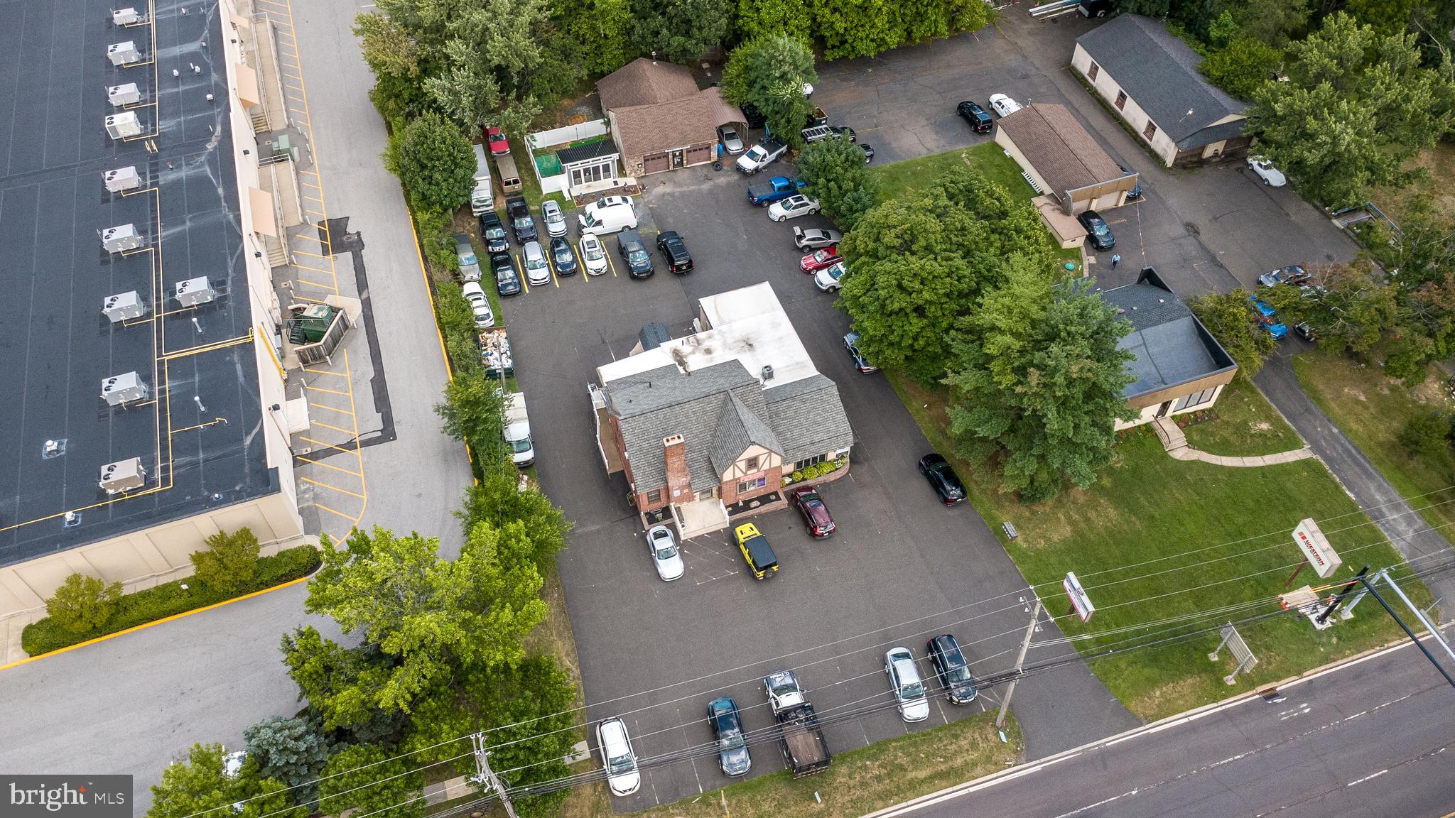 1454 BETHLEHEM PIKE