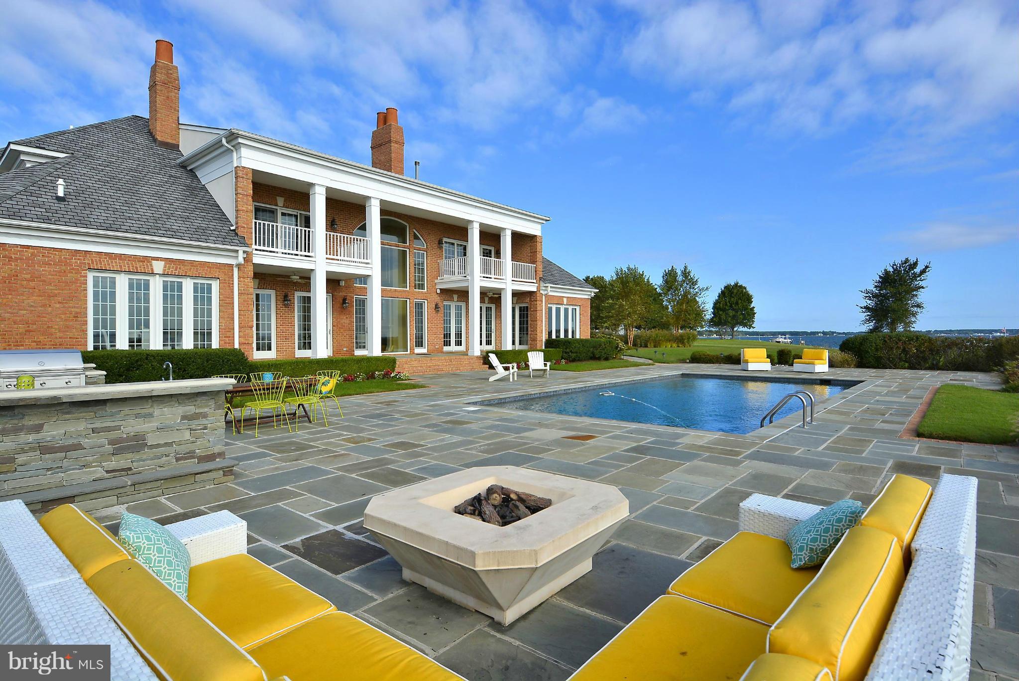 SOUTHWIND - Residential