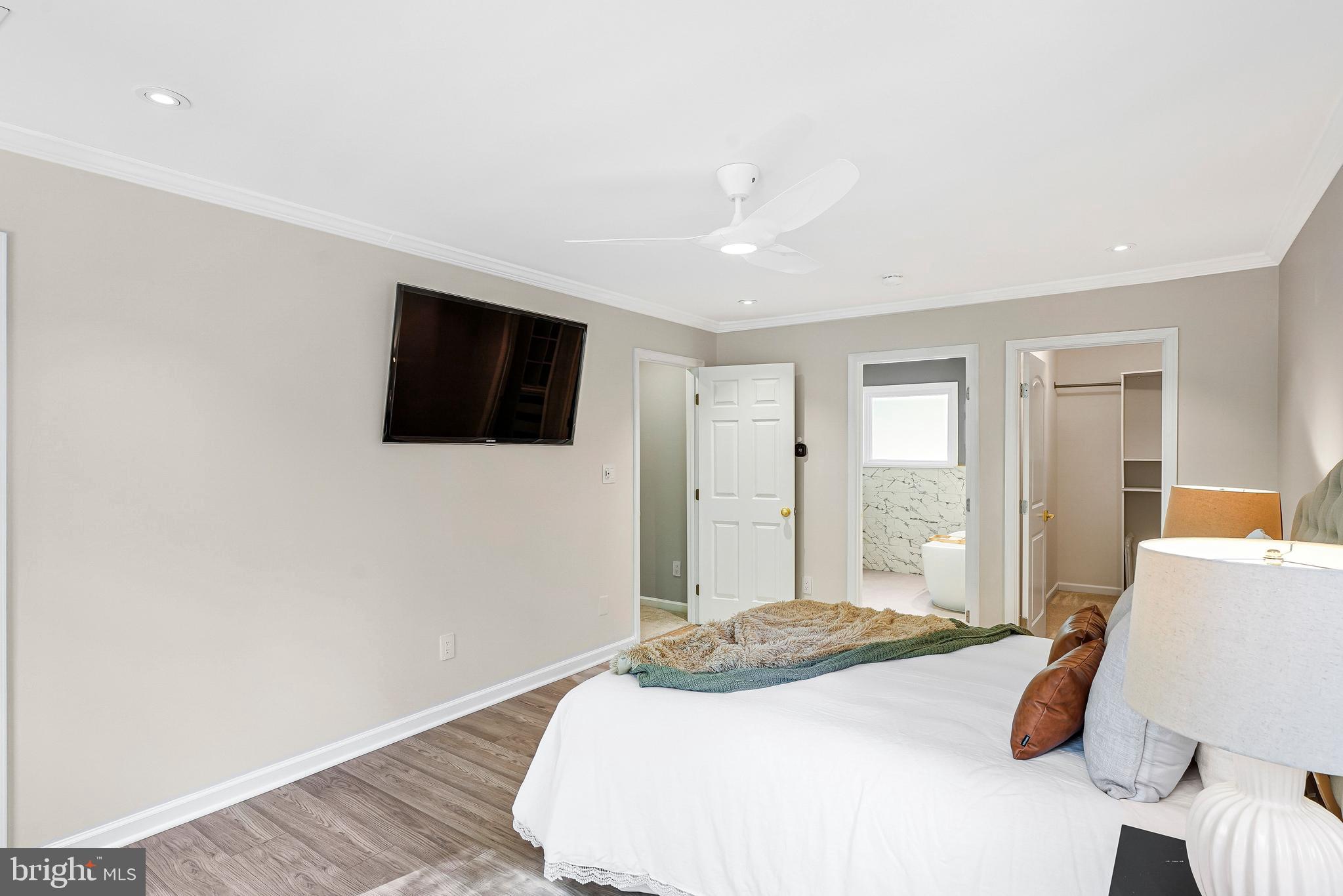 WINDSOR ESTATES - Residential