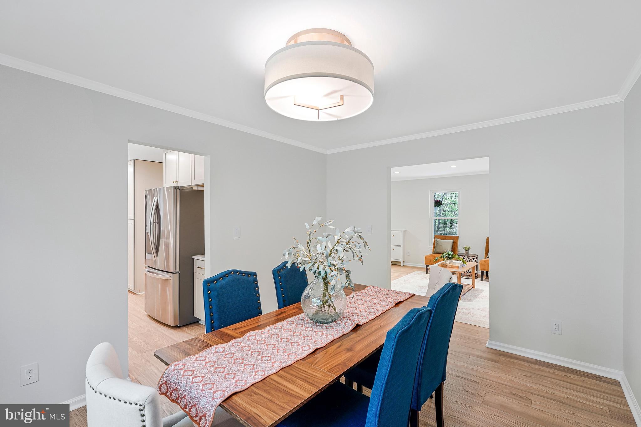 WINDSOR ESTATES - Residential