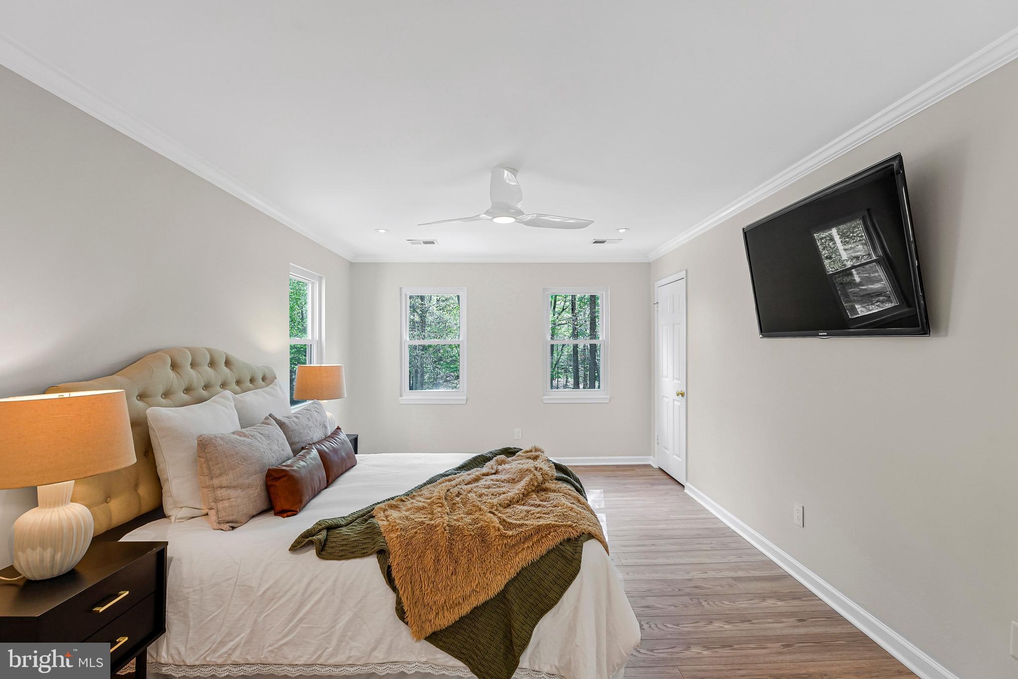 WINDSOR ESTATES - Residential