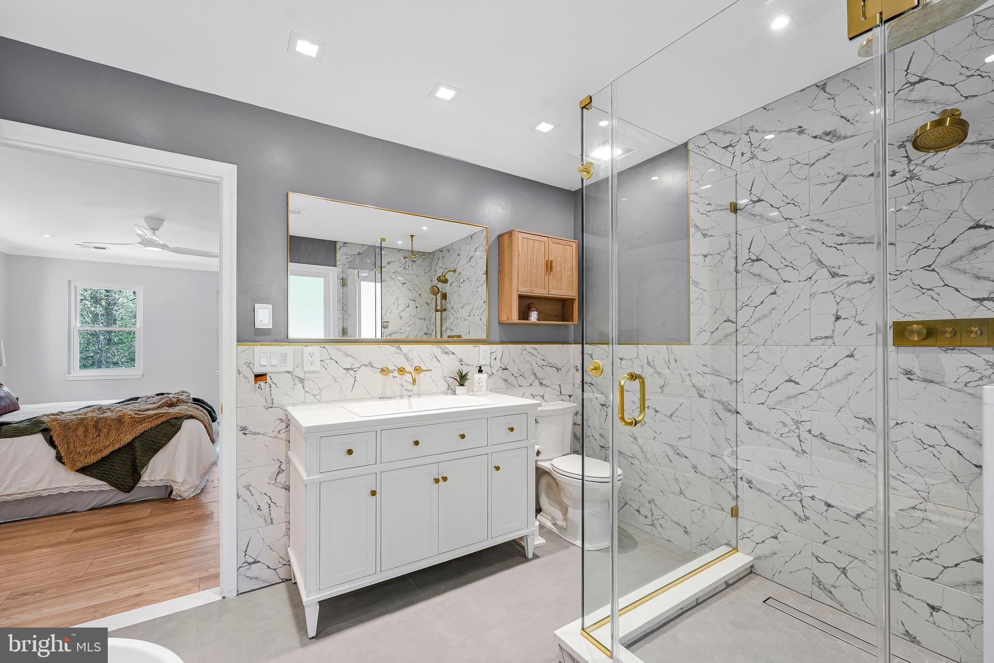 WINDSOR ESTATES - Residential