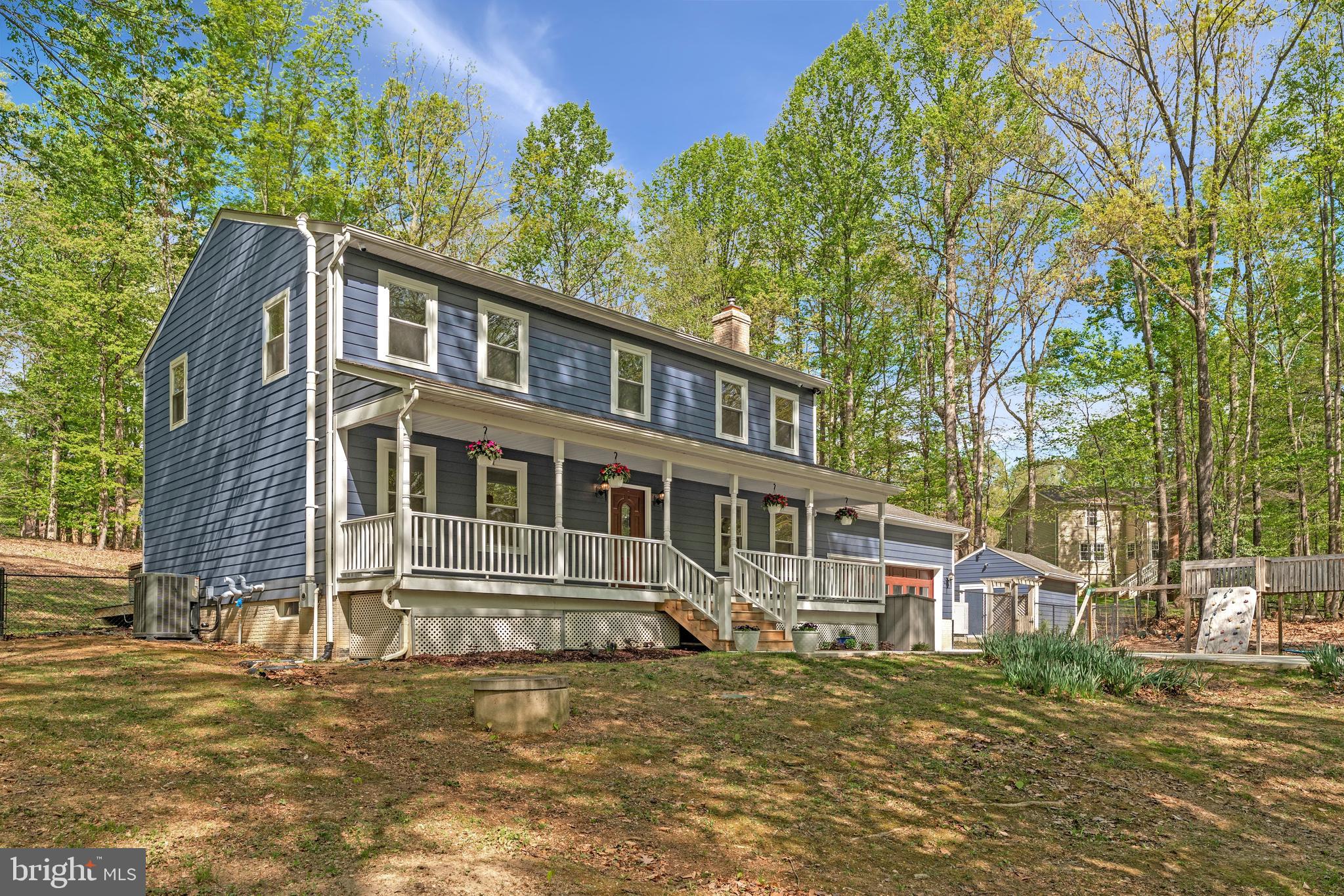 WINDSOR ESTATES - Residential