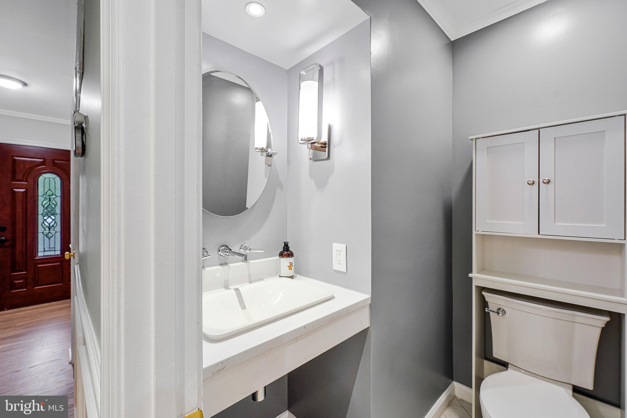 WINDSOR ESTATES - Residential