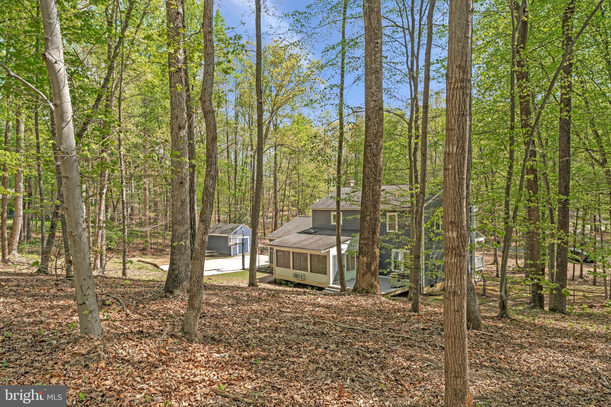 WINDSOR ESTATES - Residential