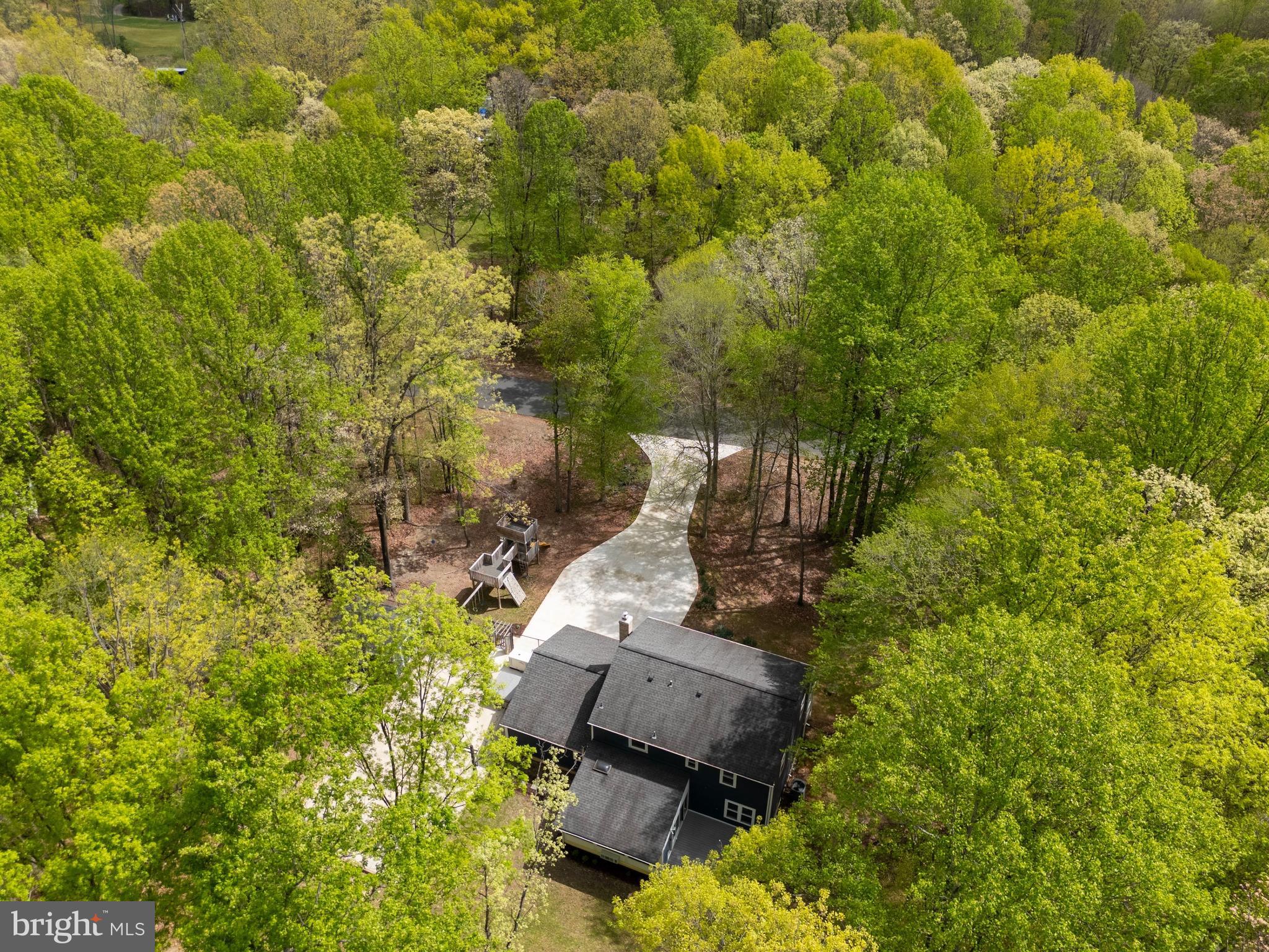 WINDSOR ESTATES - Residential