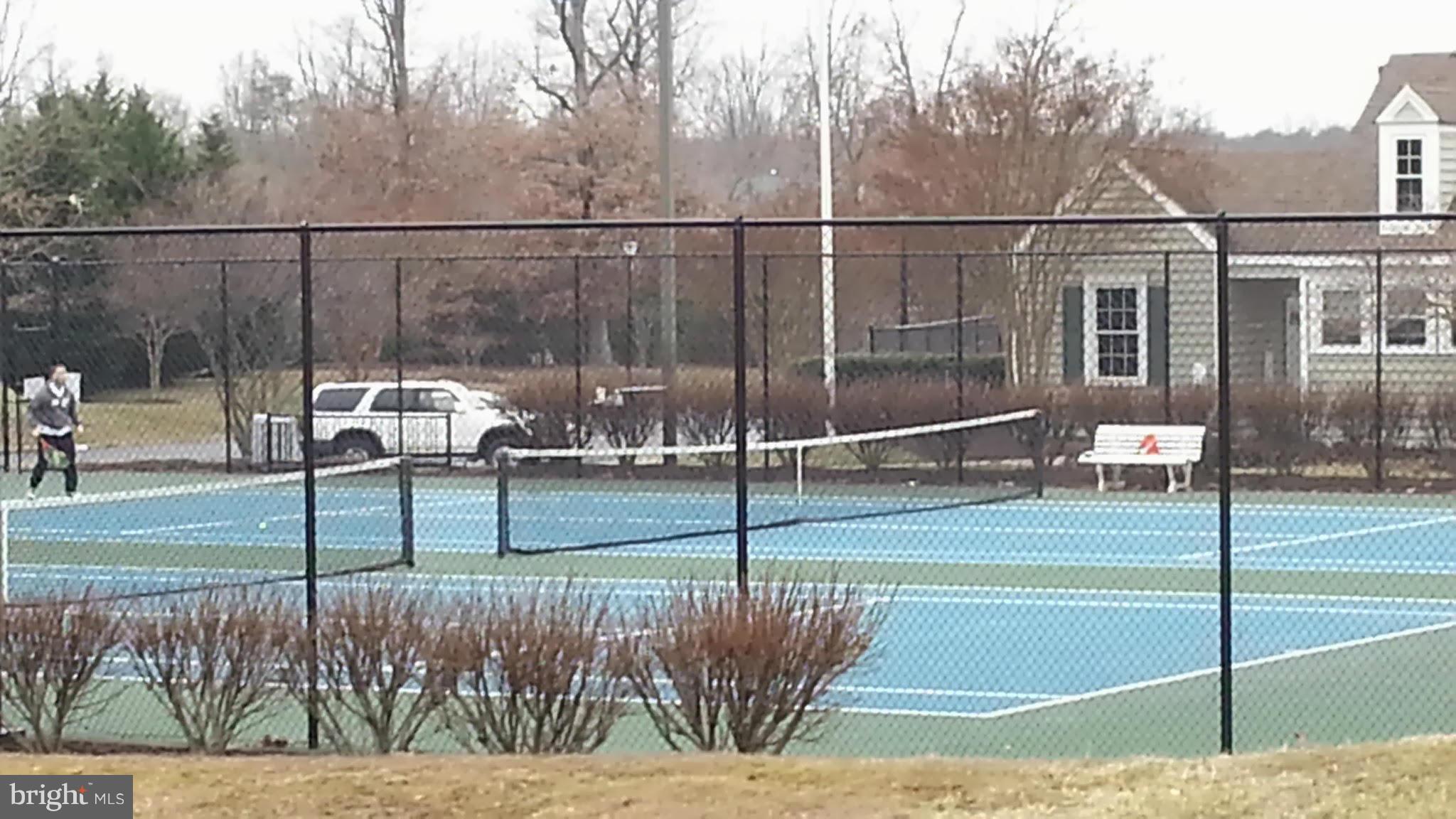 LEE'S HILL - Residential