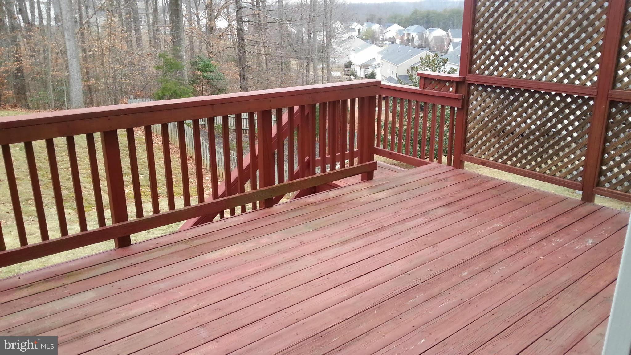 LEE'S HILL - Residential