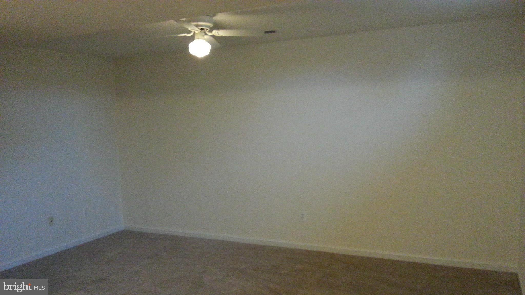 LEE'S HILL - Residential