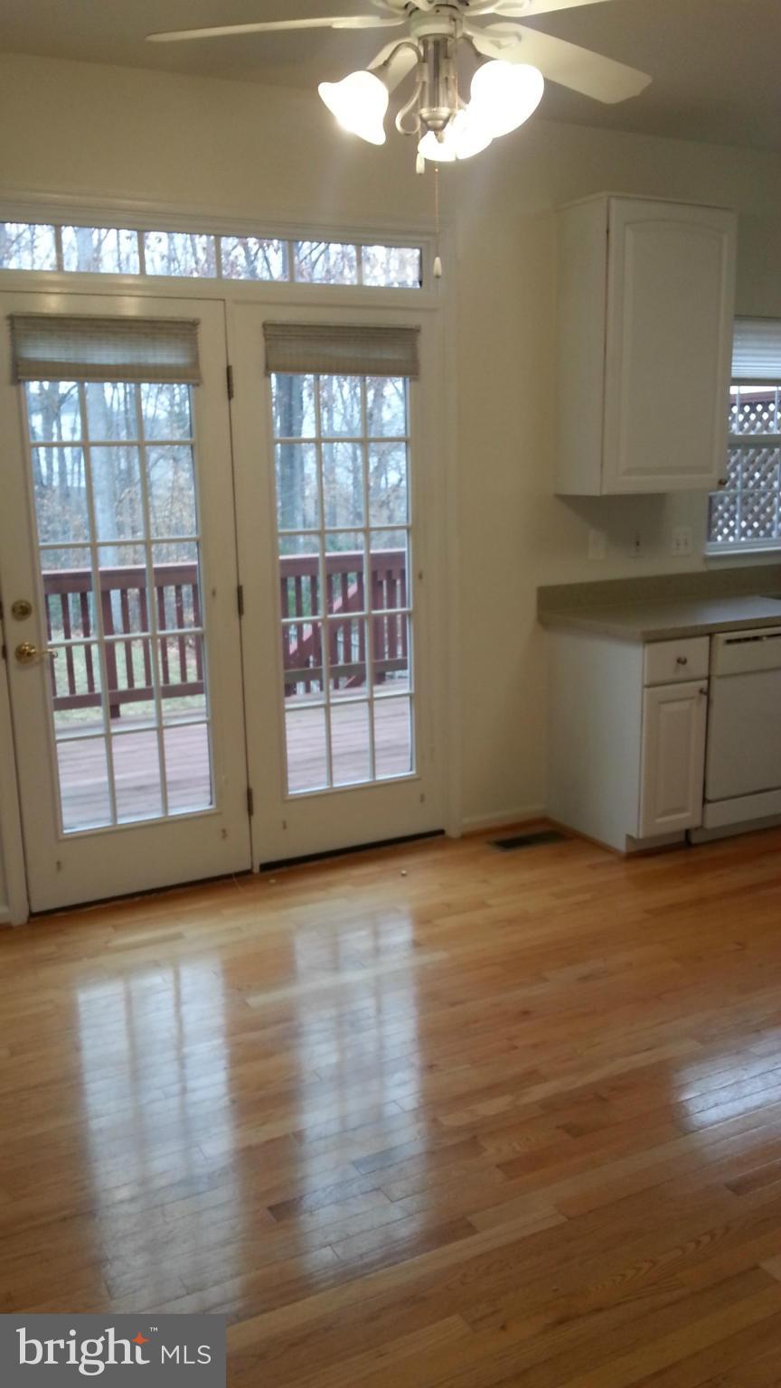 LEE'S HILL - Residential