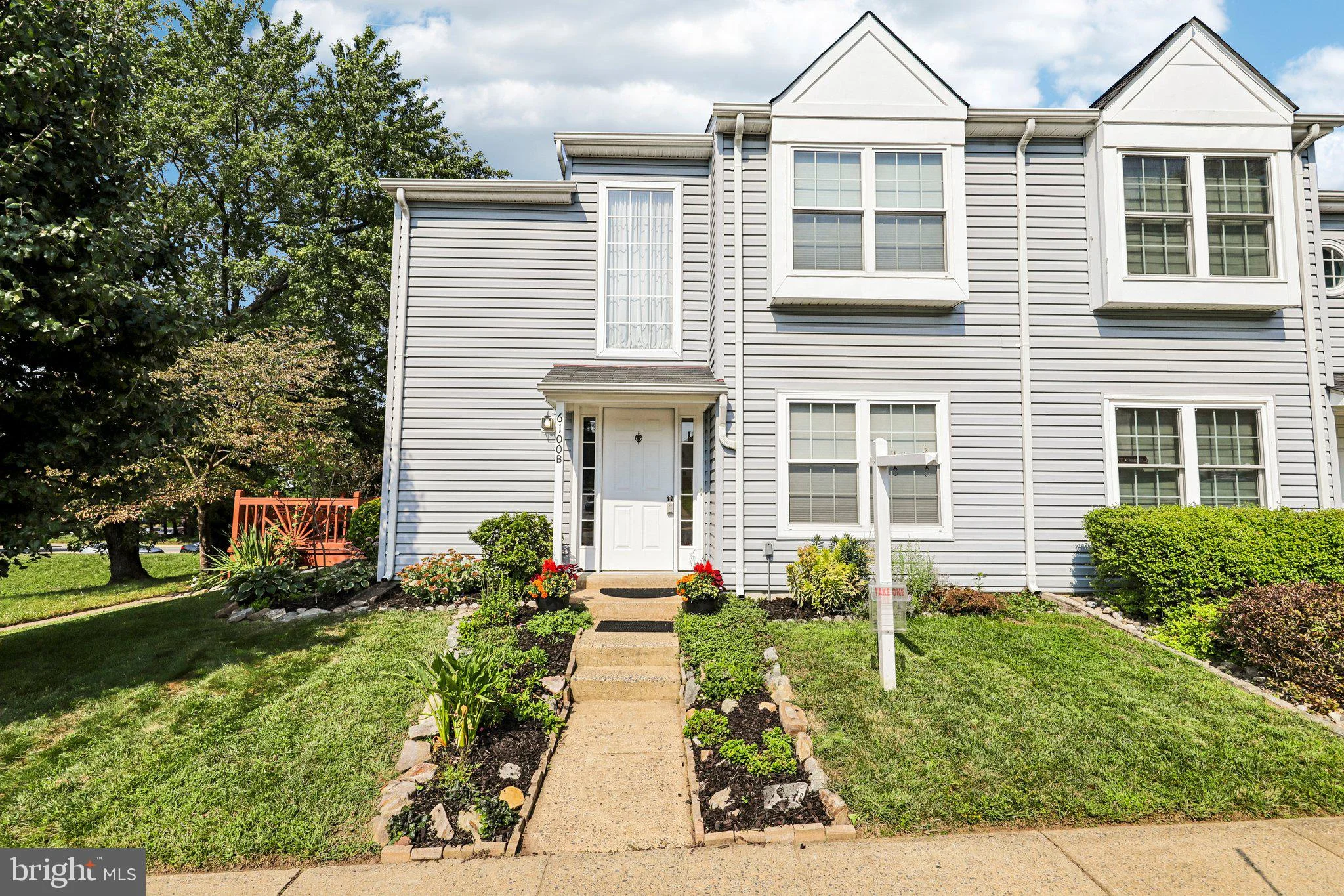 6100-B Hoskins Hollow Circle
