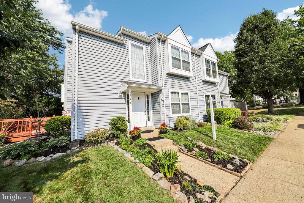 Photo of 6100 Hoskins Hollow Circle, CENTREVILLE, VA 20121 (MLS # VAFX2340316)