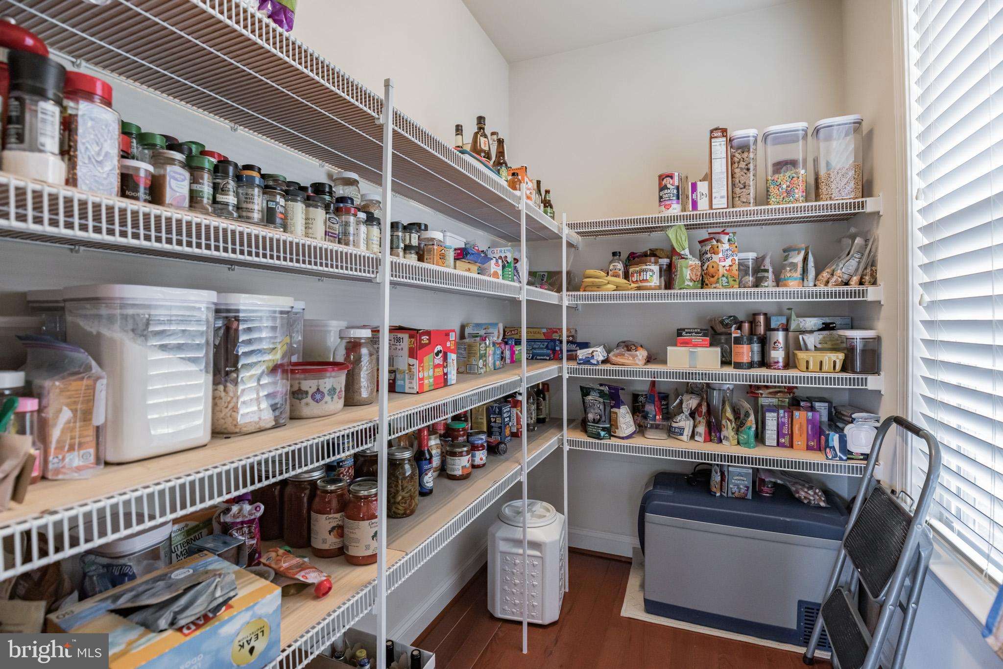 LEONARDS GRANT - Residential