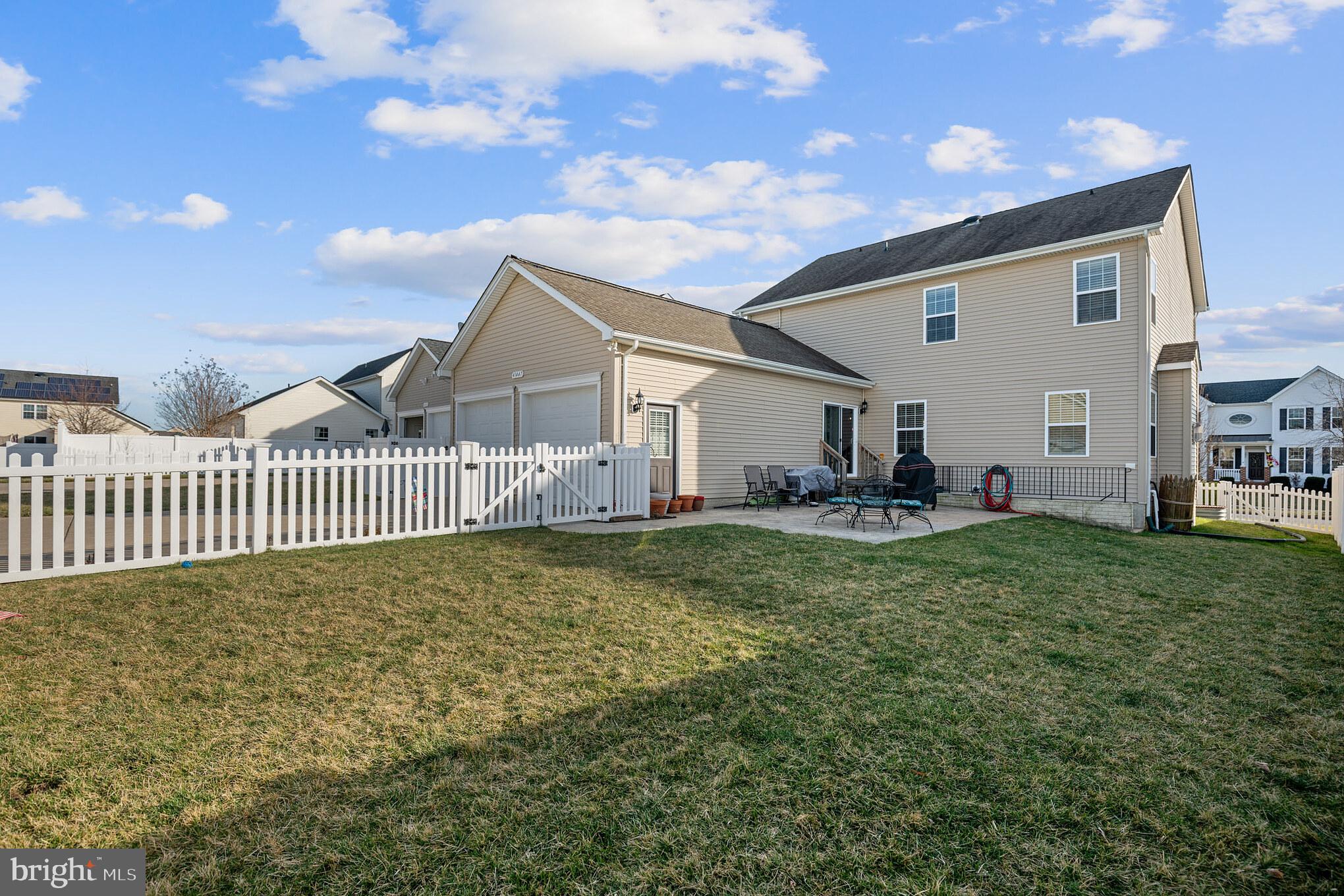 LEONARDS GRANT - Residential