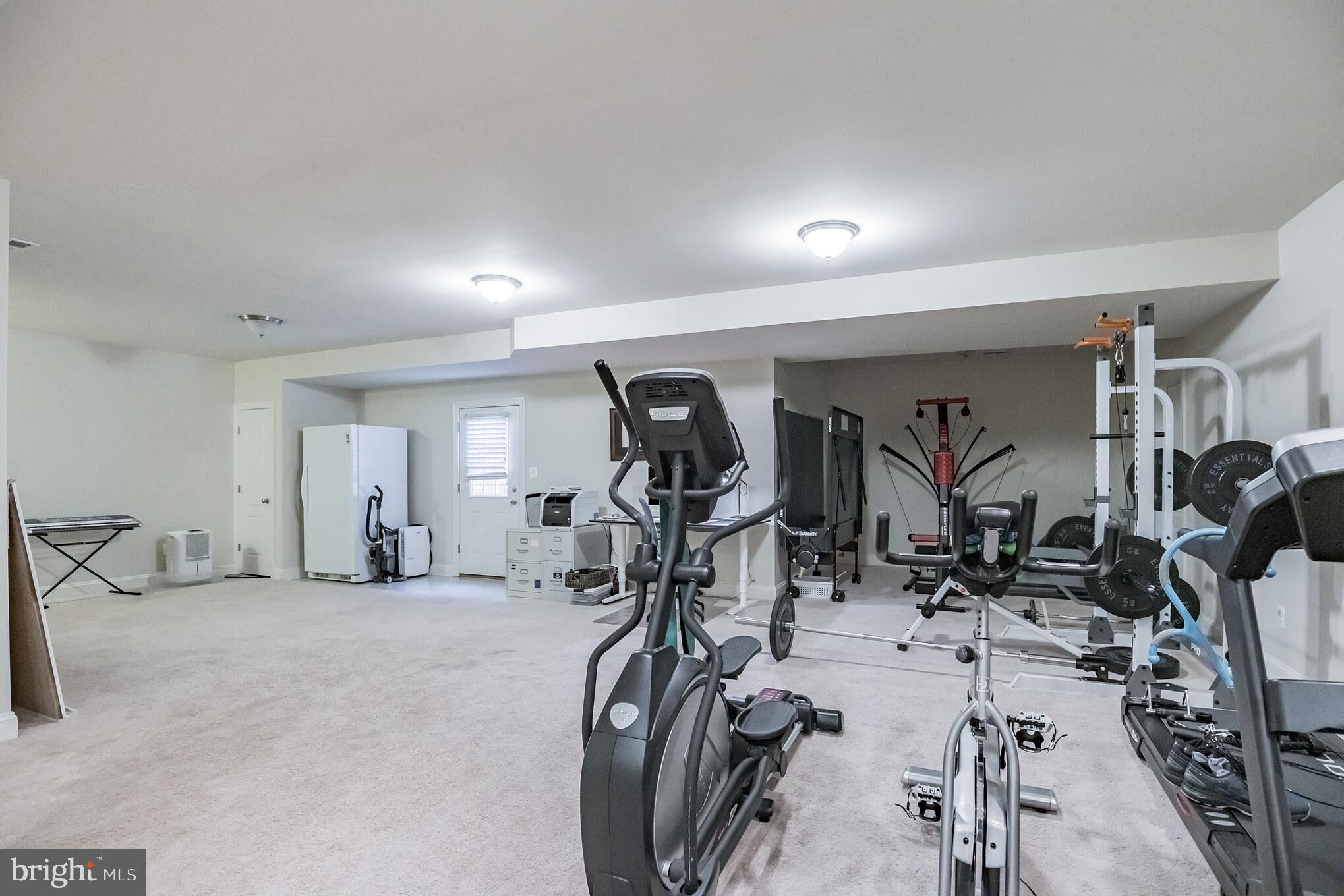 LEONARDS GRANT - Residential