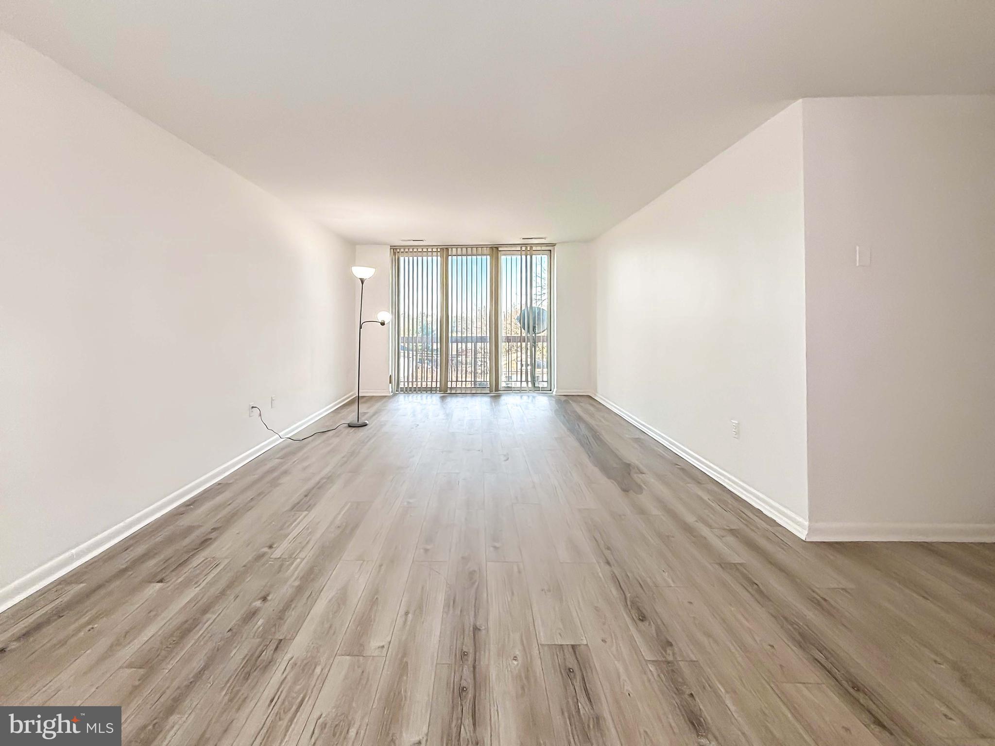 SLADE - Residential Lease