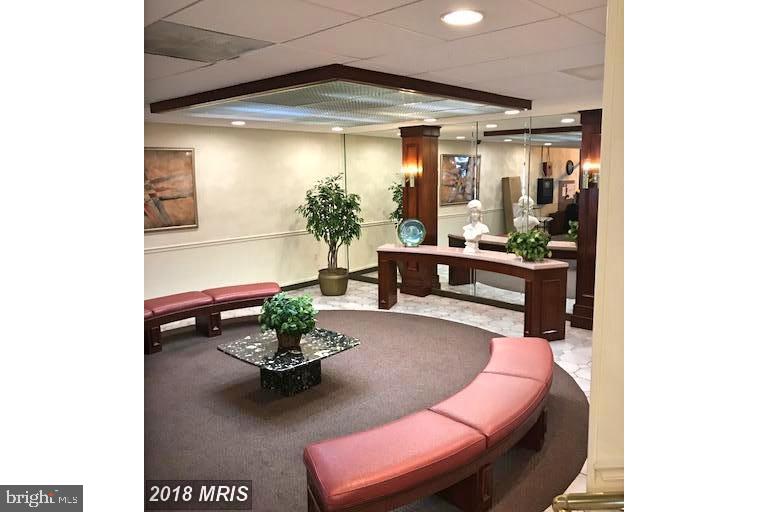 SLADE - Residential Lease