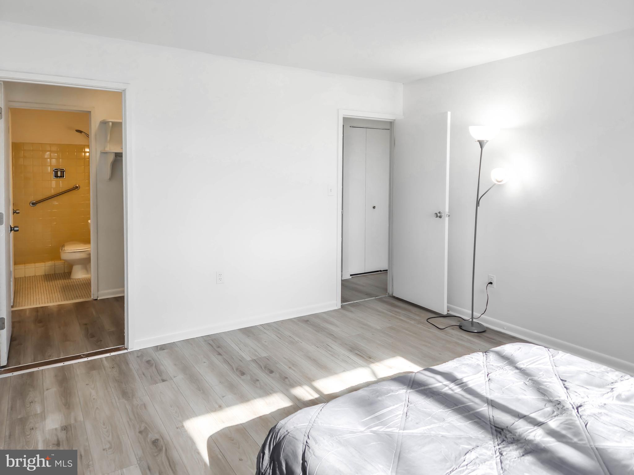 SLADE - Residential Lease