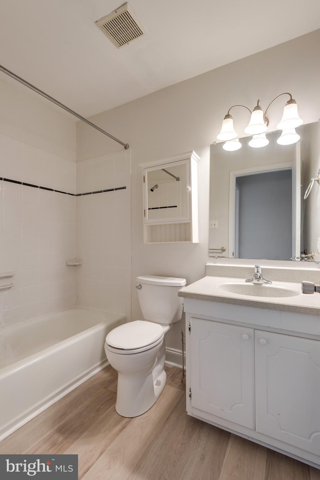 BARLEY SHEAF - Residential