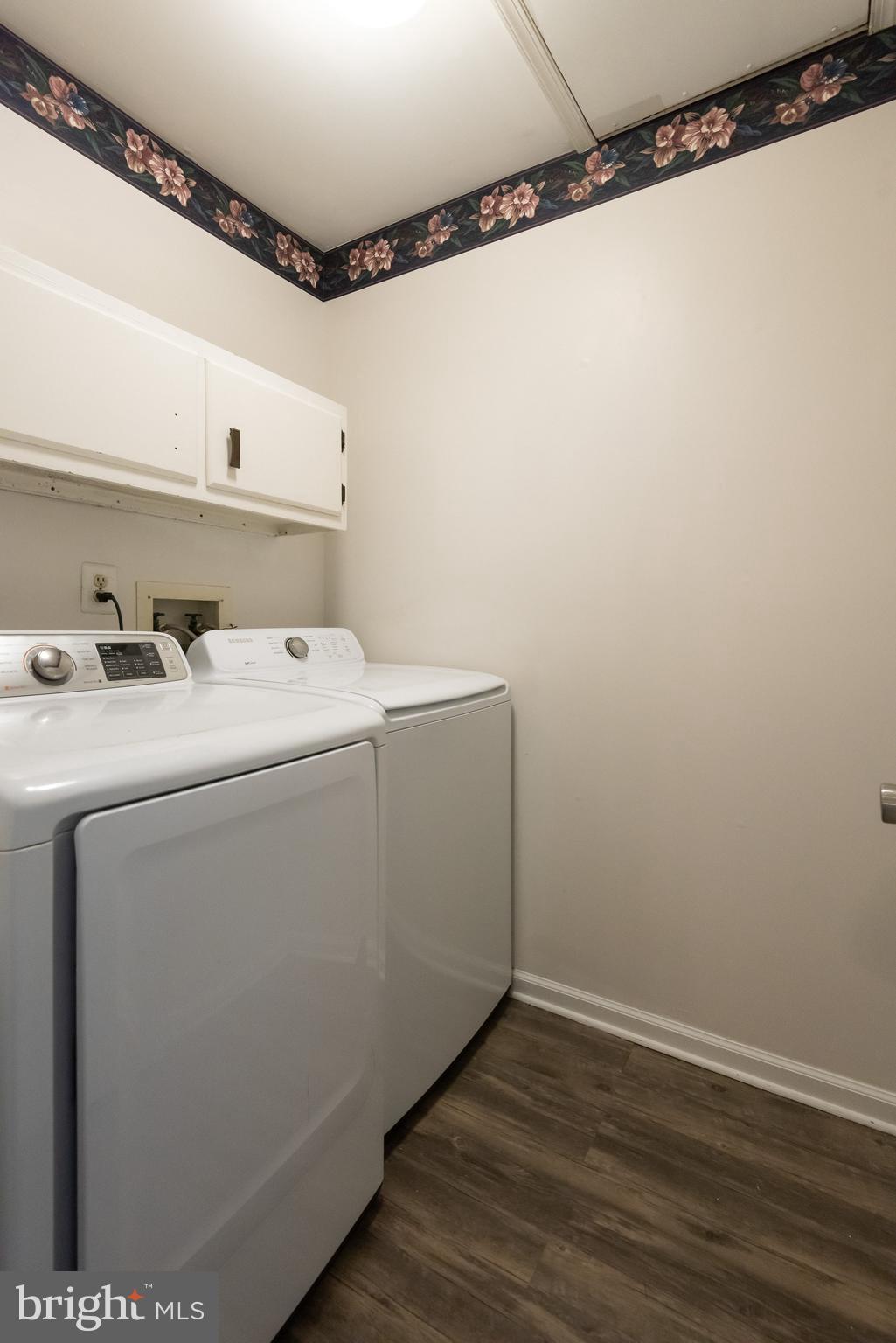 BARLEY SHEAF - Residential