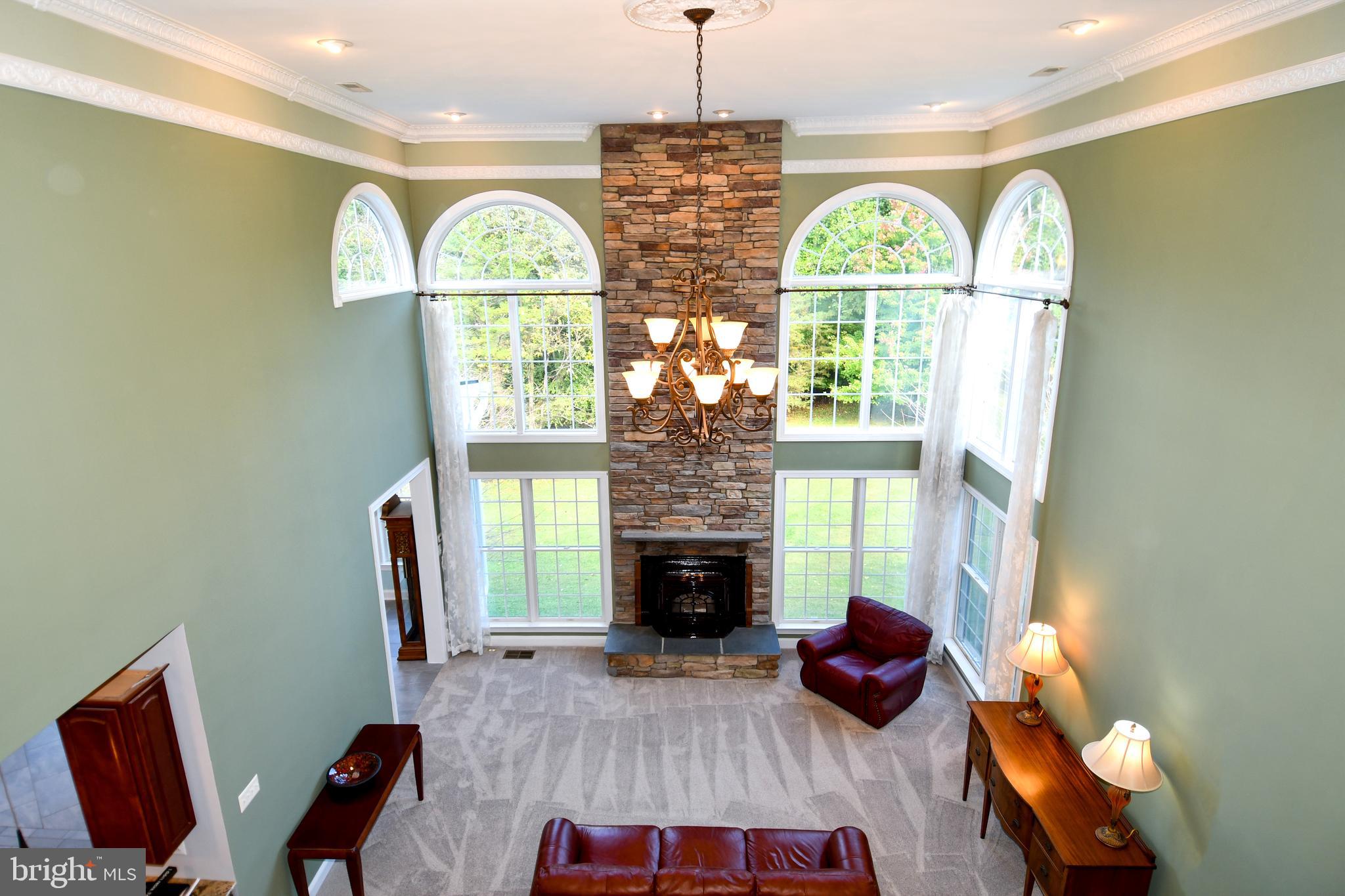 EAGLE POINTE - Residential