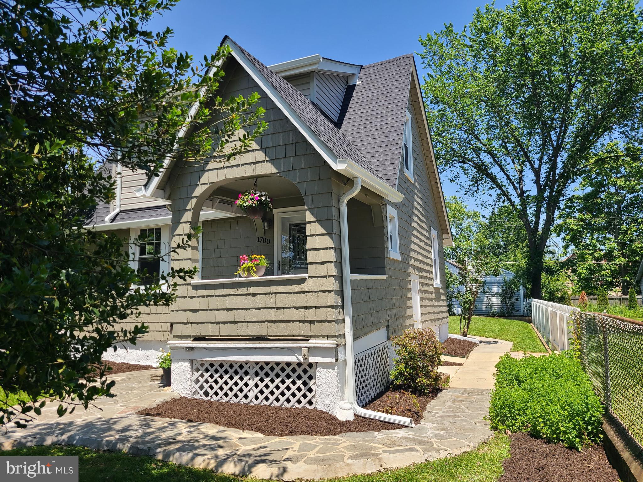 1700 GOODVIEW ROAD