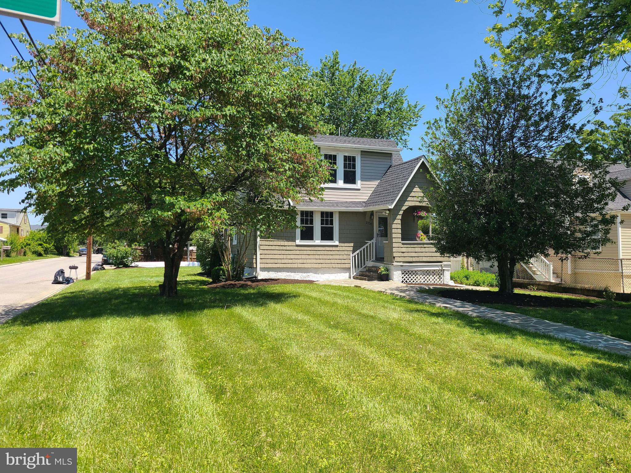 1700 GOODVIEW ROAD