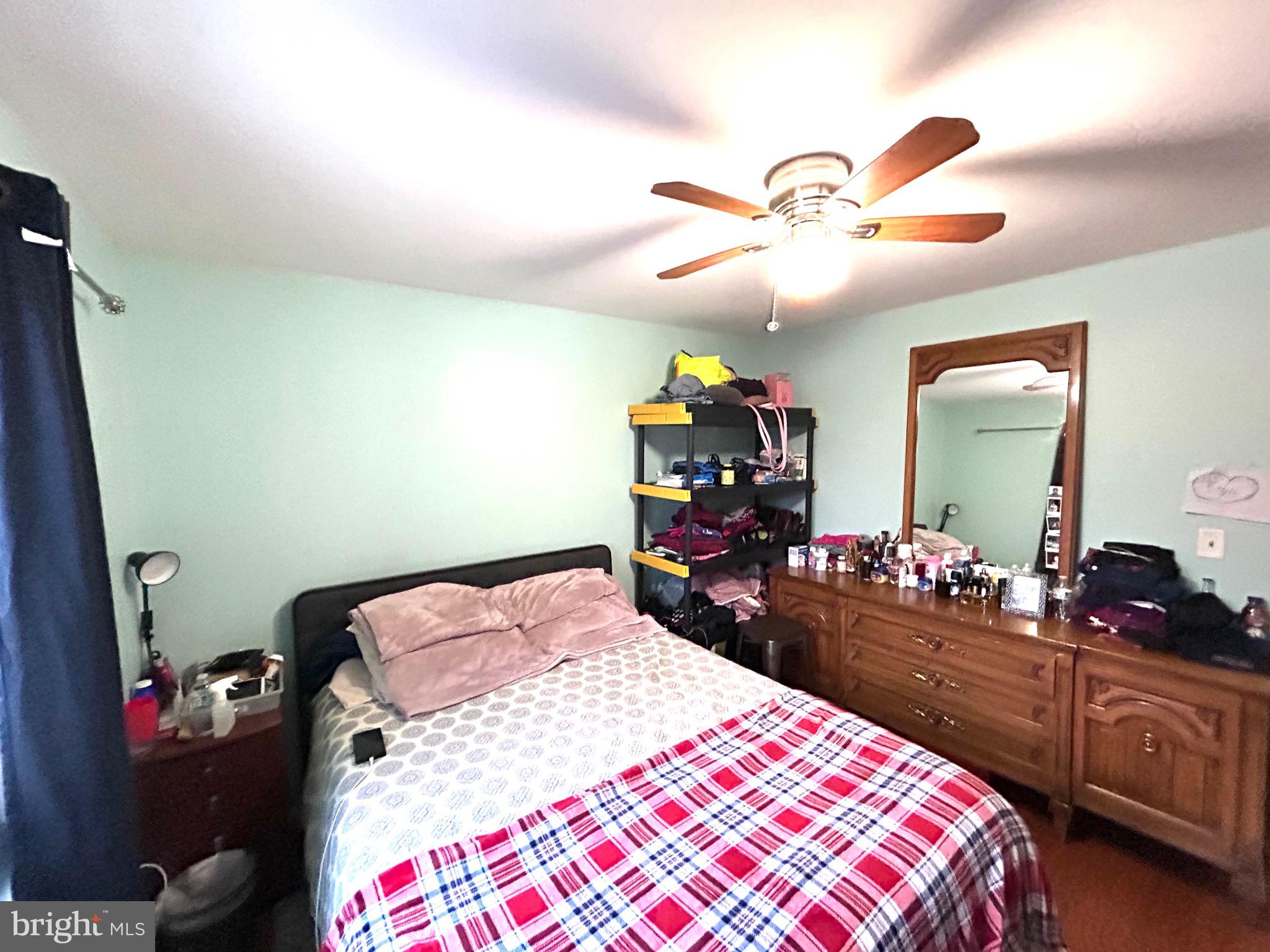 NEWPORT ESTATES - Residential