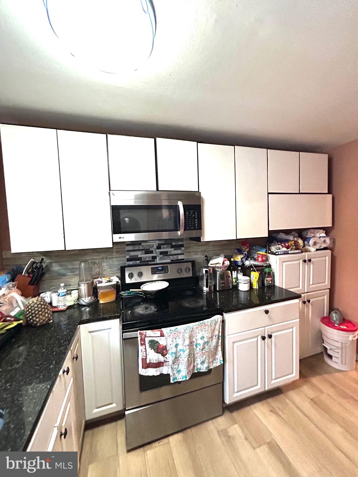 NEWPORT ESTATES - Residential