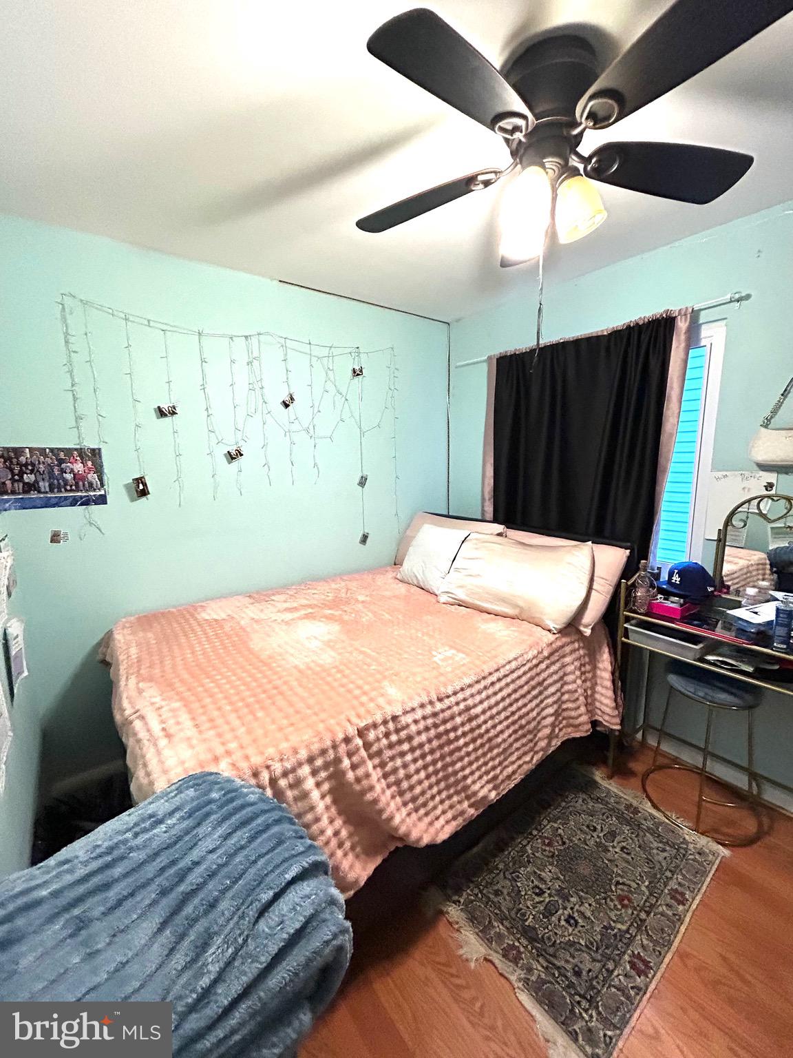 NEWPORT ESTATES - Residential