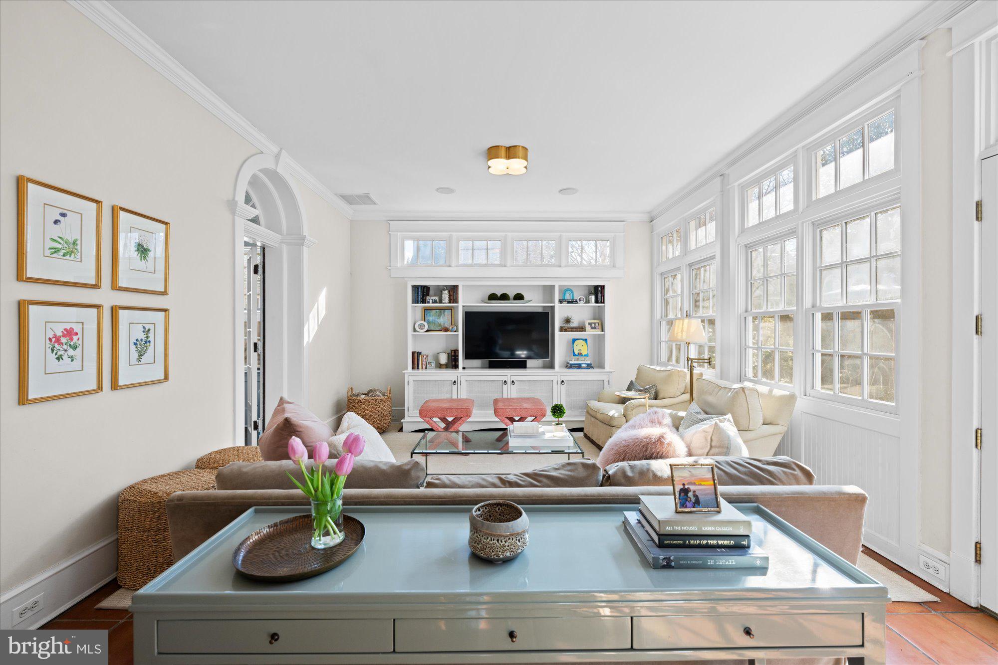 CHEVY CHASE - Residential