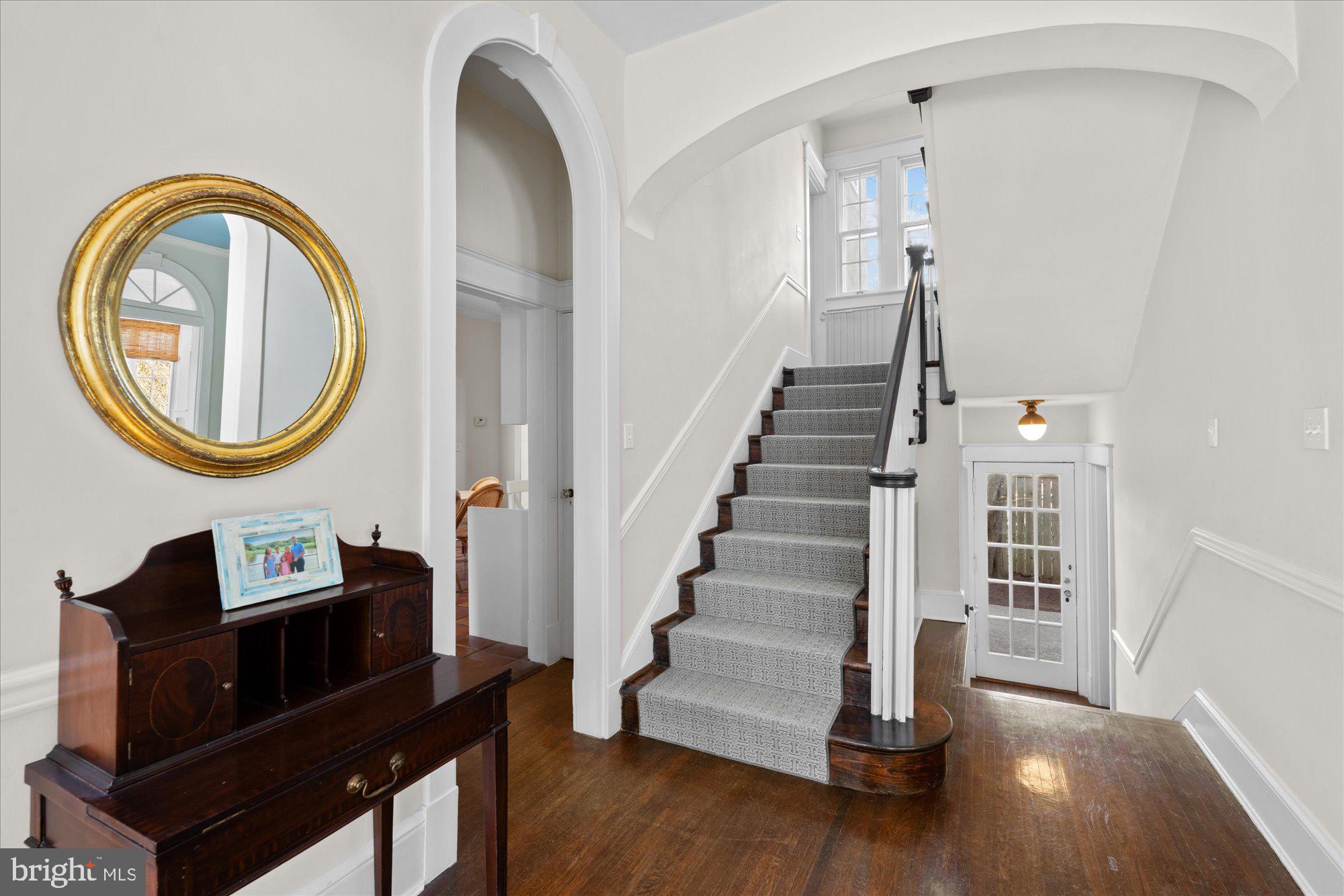 CHEVY CHASE - Residential