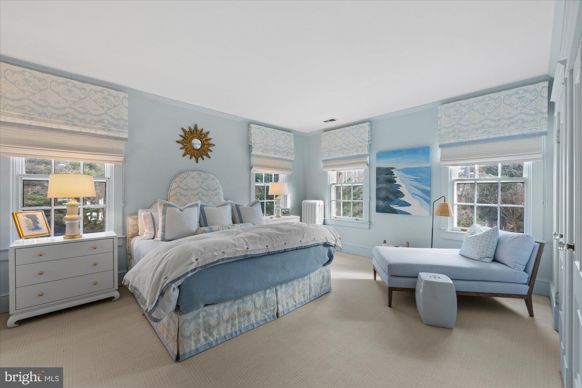 CHEVY CHASE - Residential