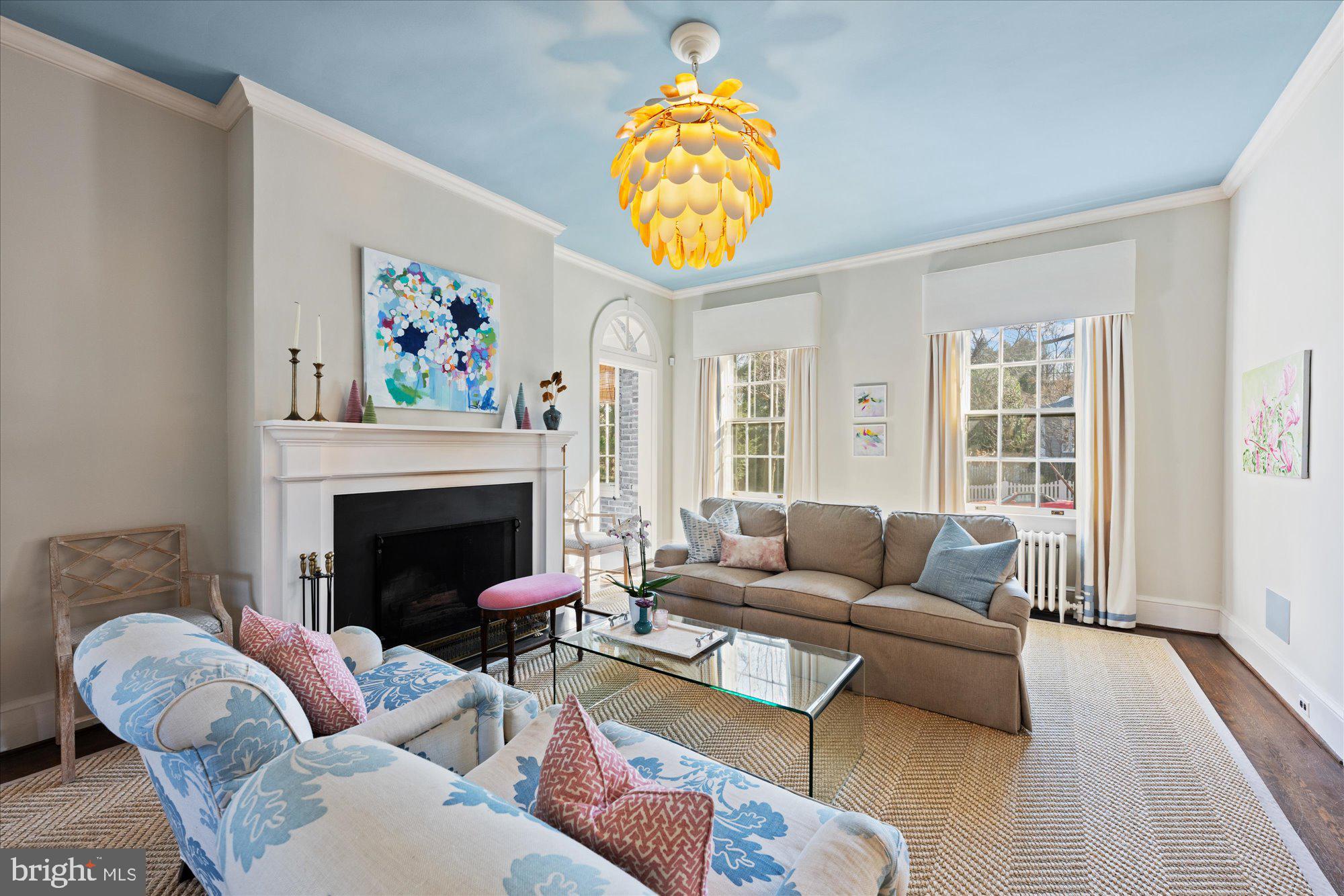CHEVY CHASE - Residential