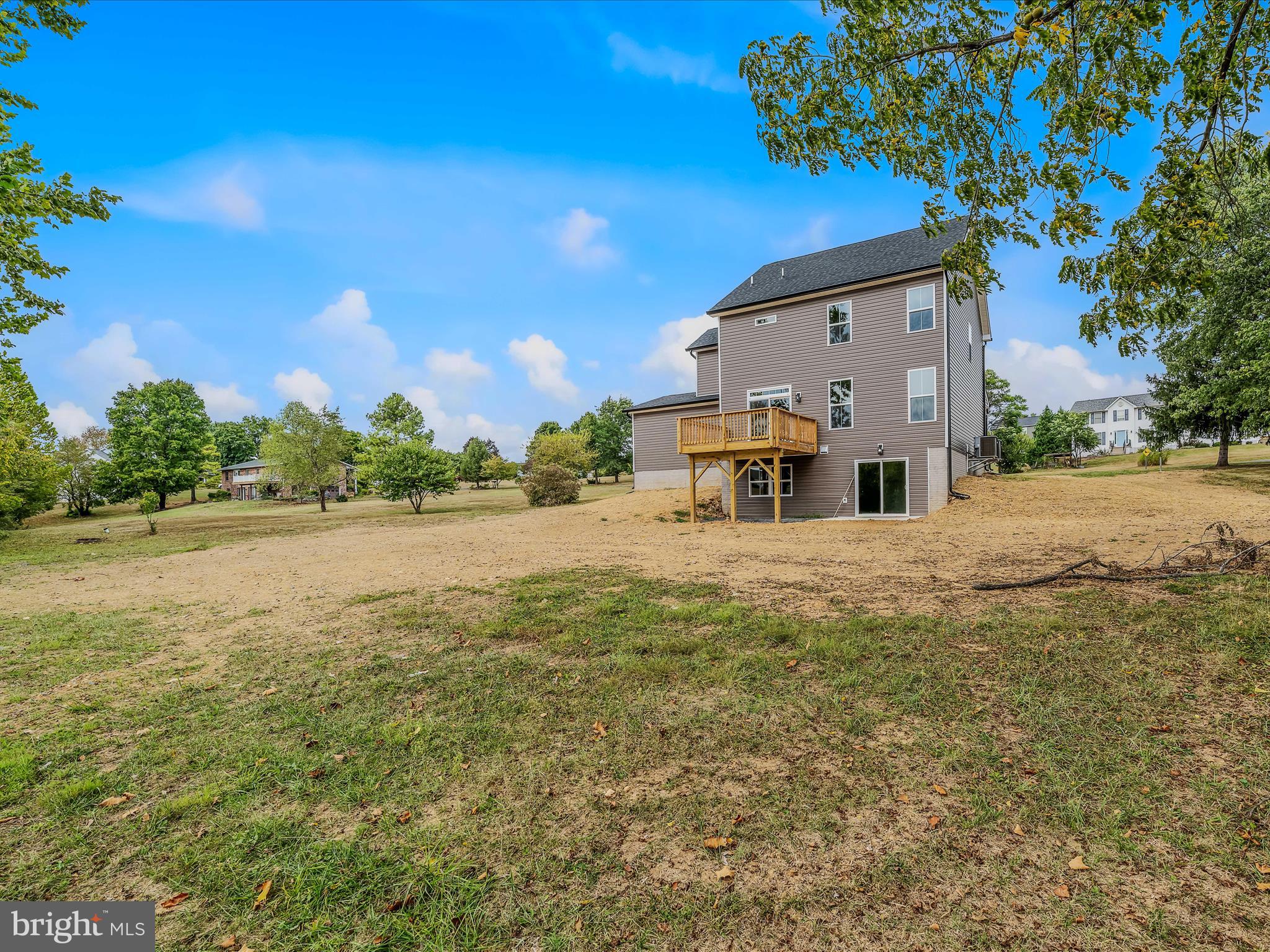 HOWARD SPEAKS - Residential