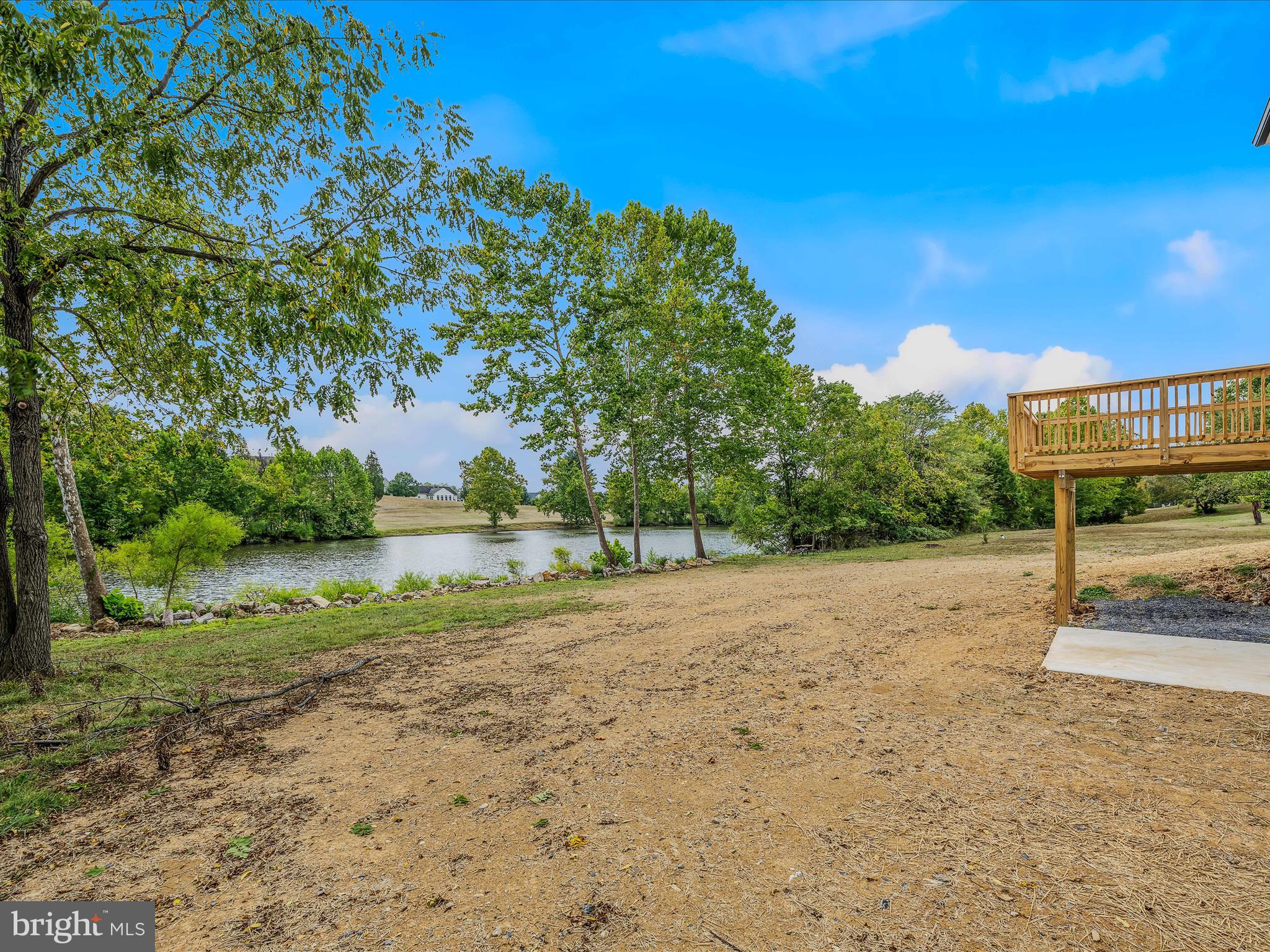 HOWARD SPEAKS - Residential