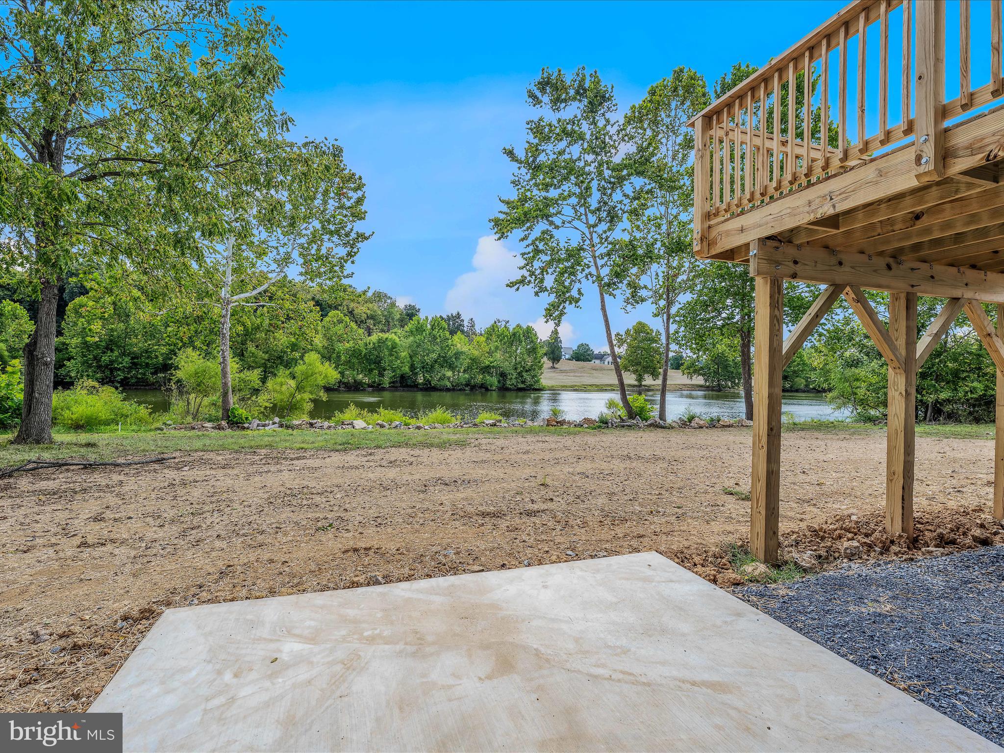 HOWARD SPEAKS - Residential