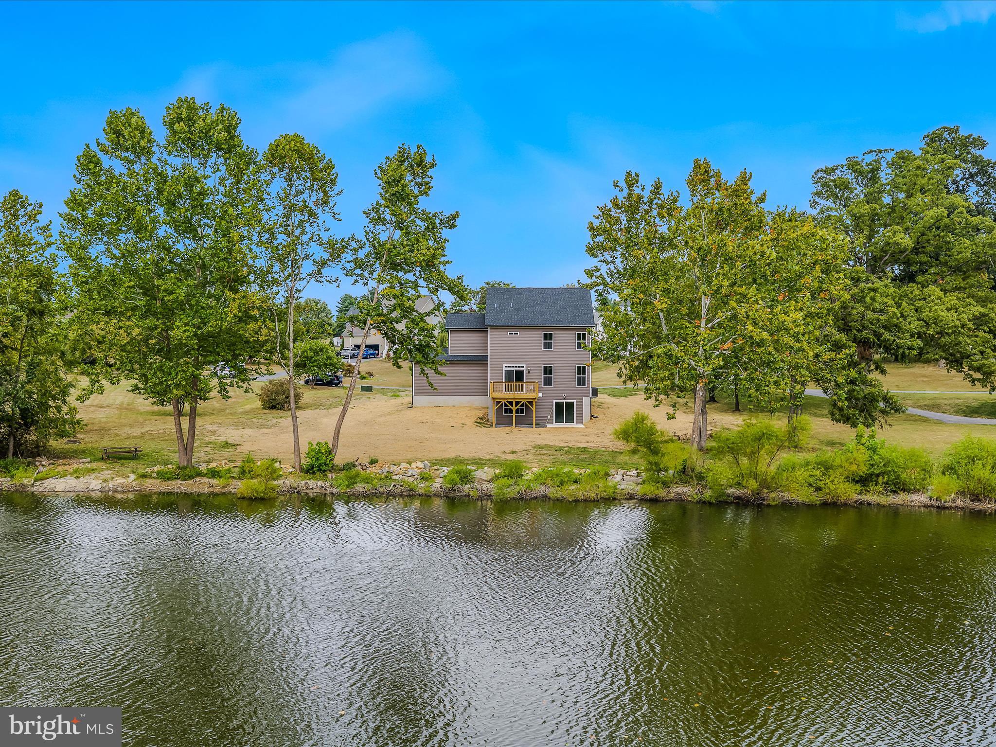 HOWARD SPEAKS - Residential