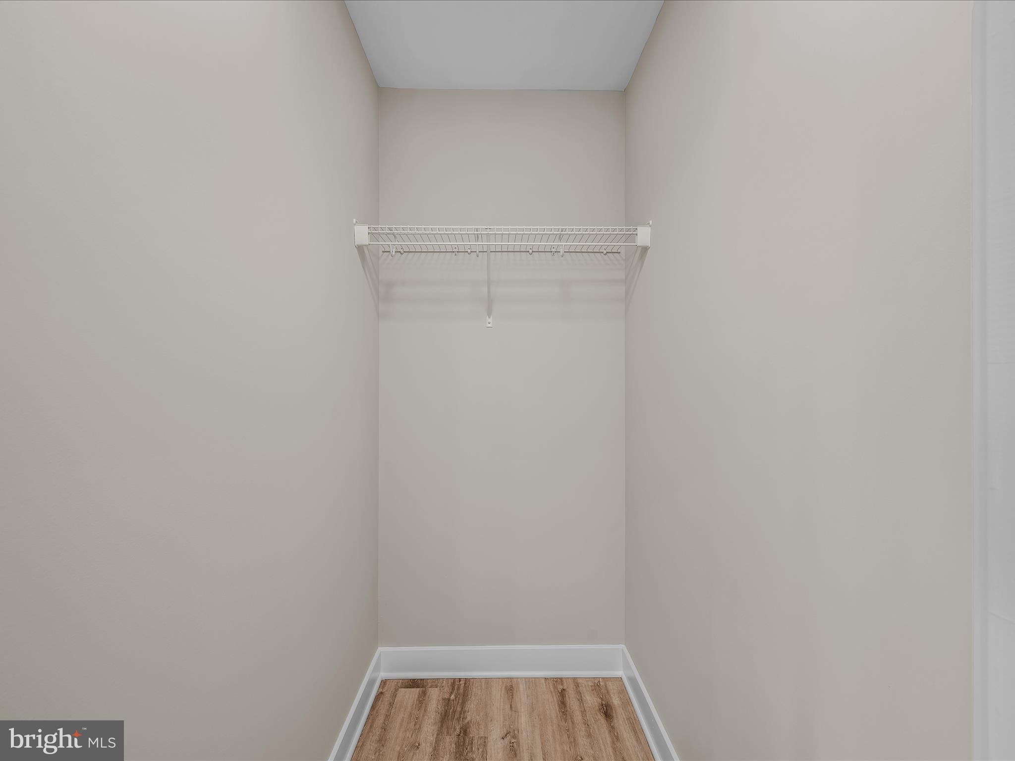 HOWARD SPEAKS - Residential