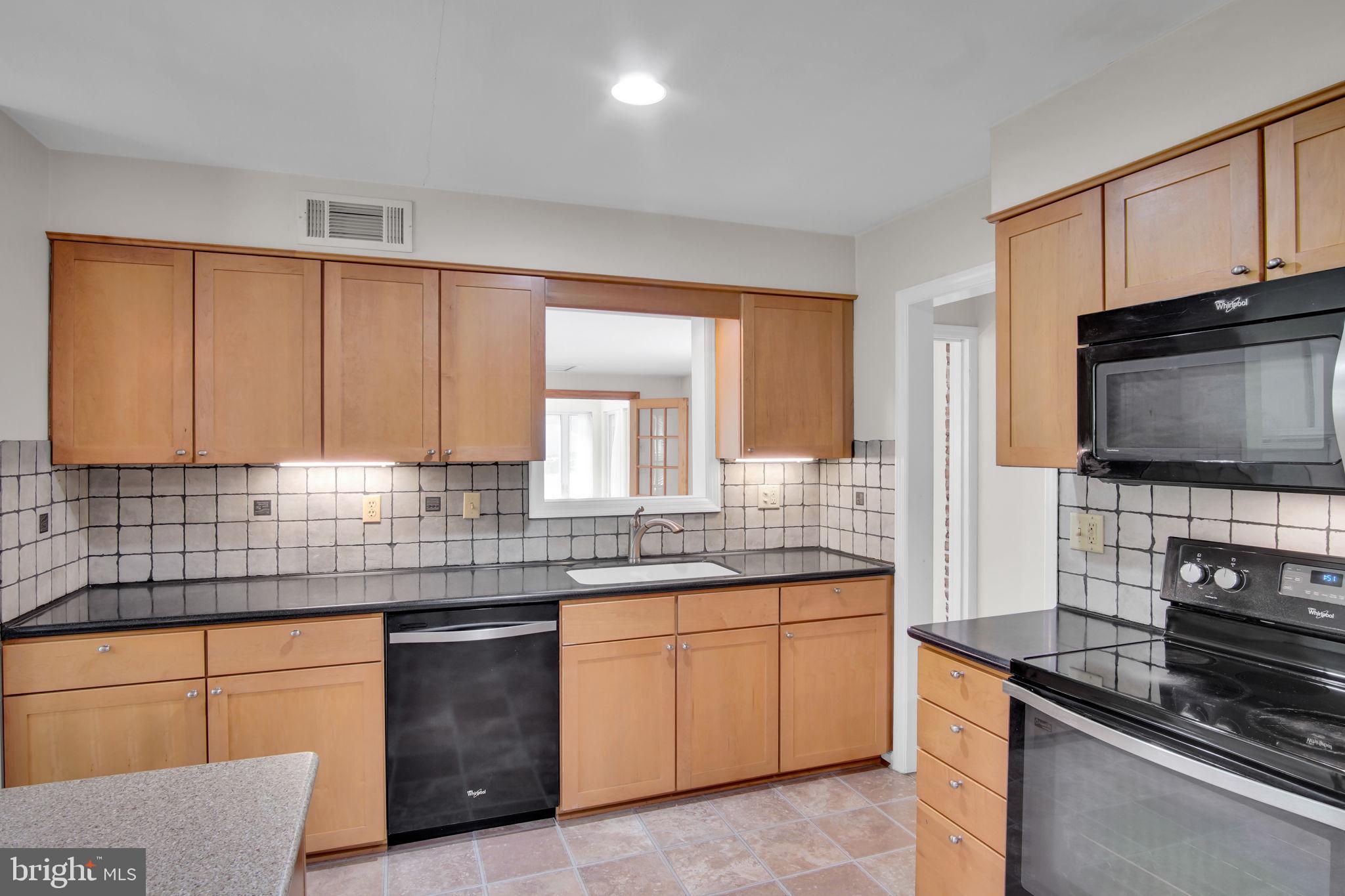 GLENN ACRES - Residential