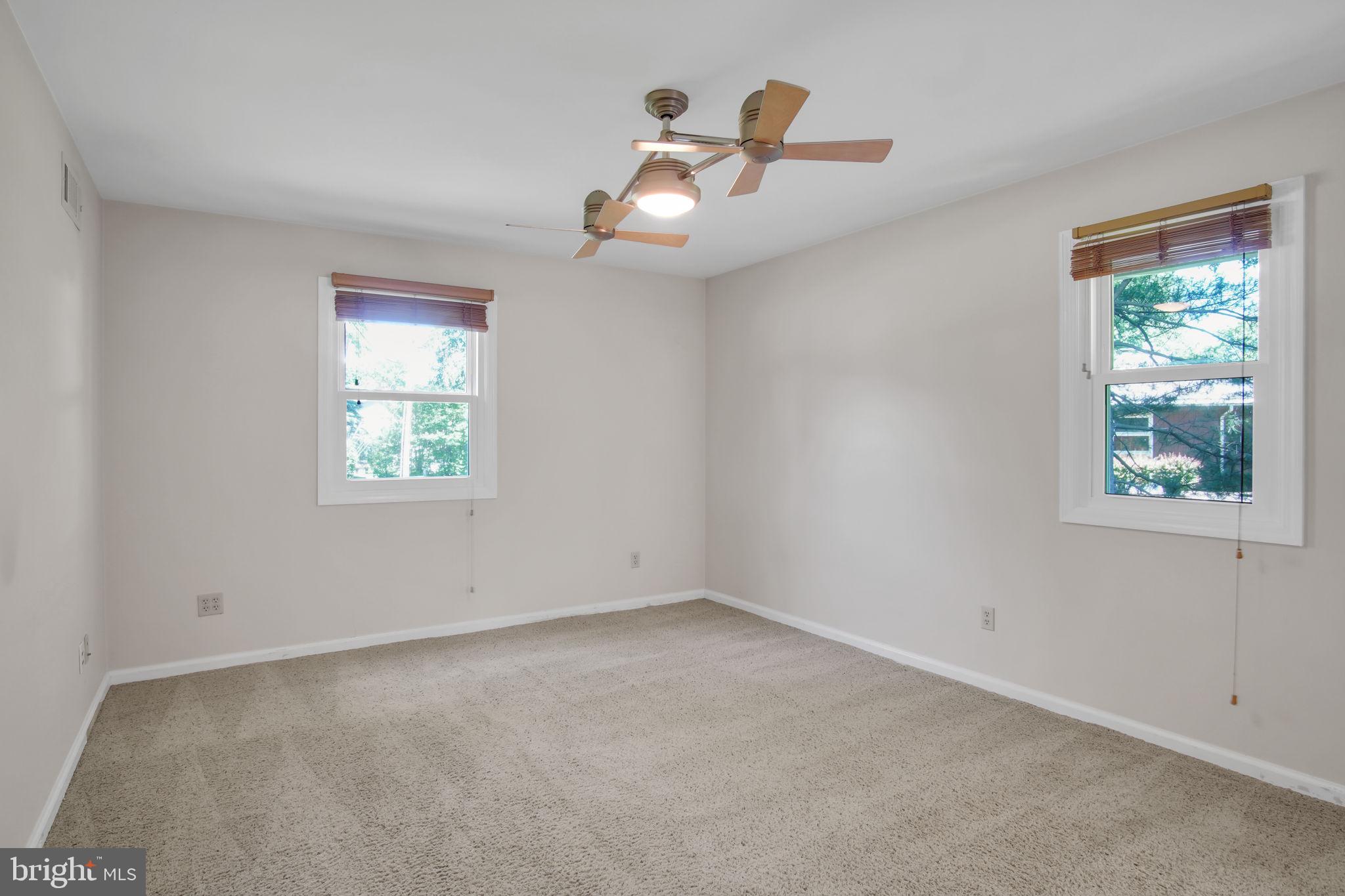 GLENN ACRES - Residential