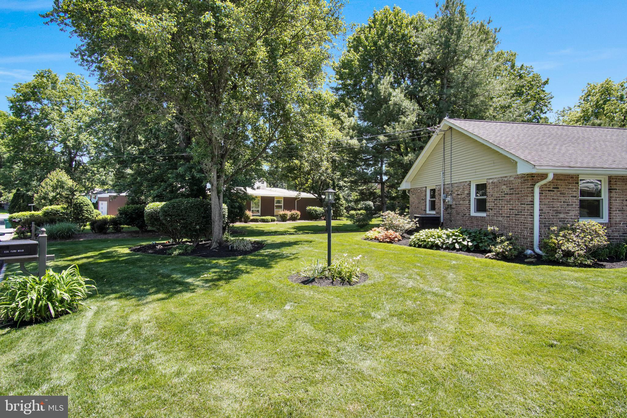 GLENN ACRES - Residential