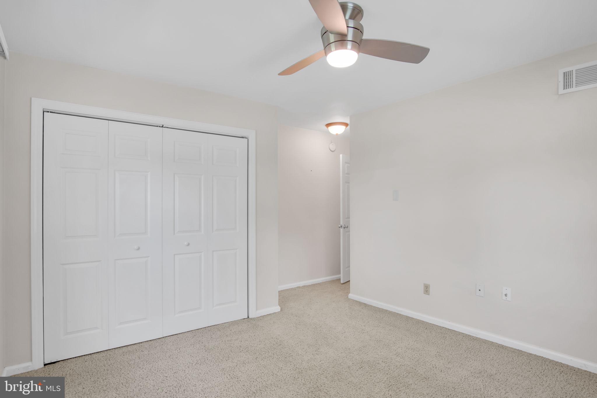 GLENN ACRES - Residential