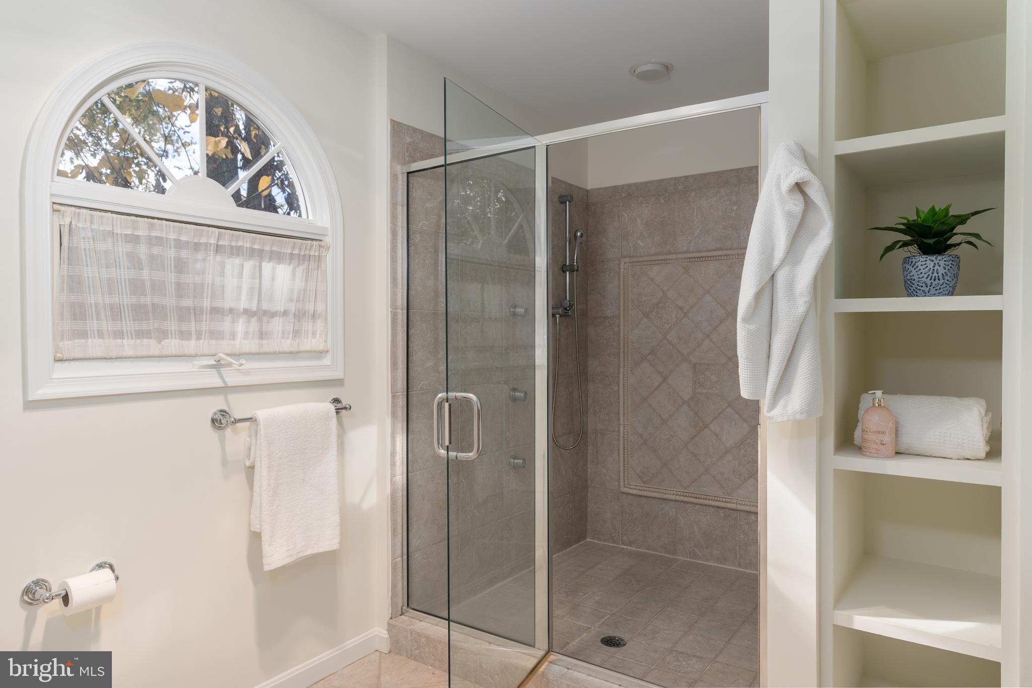 GLENBROOK VILLAGE - Residential